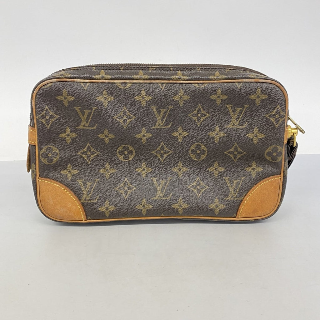 Louis Vuitton Brown Clutch Bag (Pre-Owned)