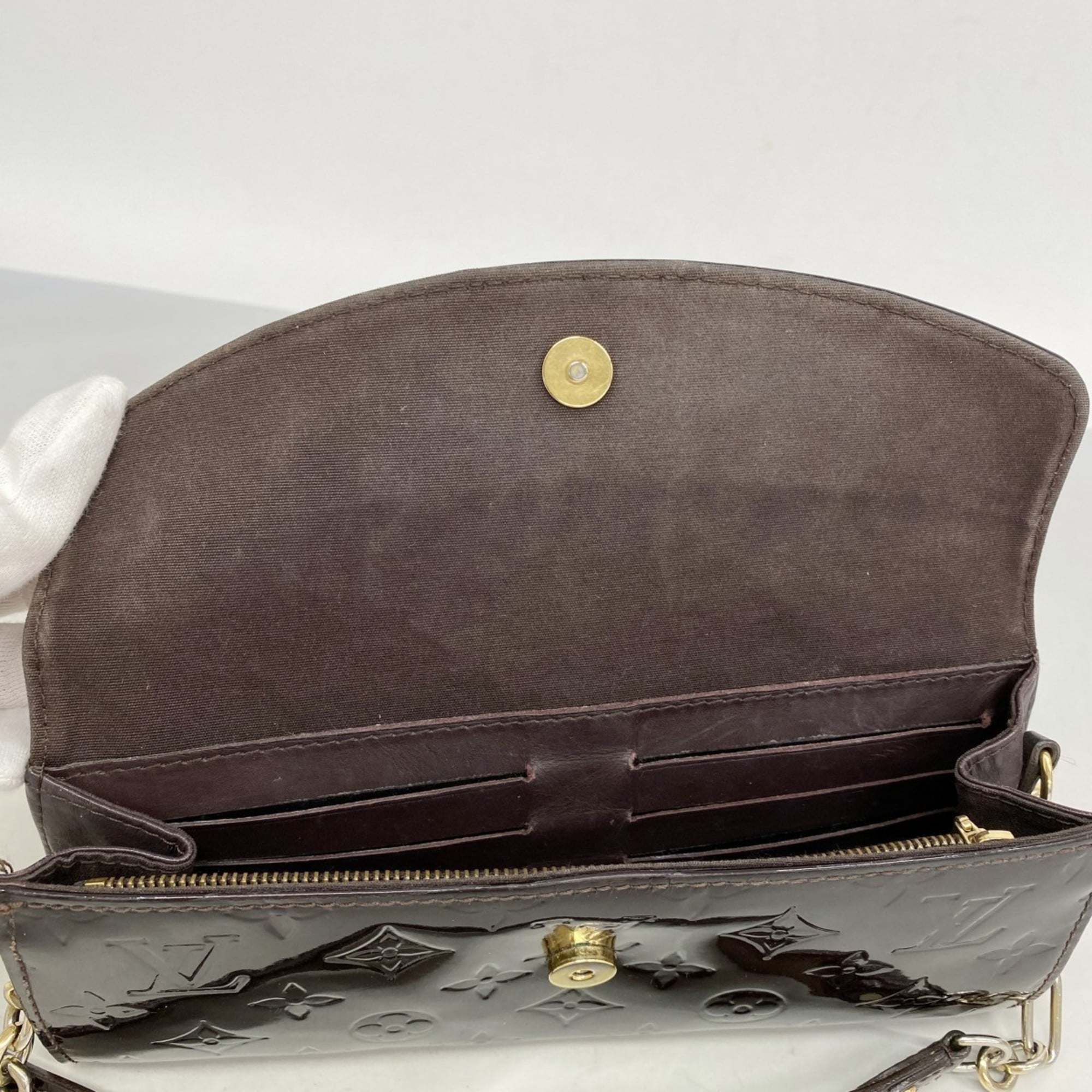 Louis Vuitton Amarante Chain/Shoulder Wallet (Pre-Owned)