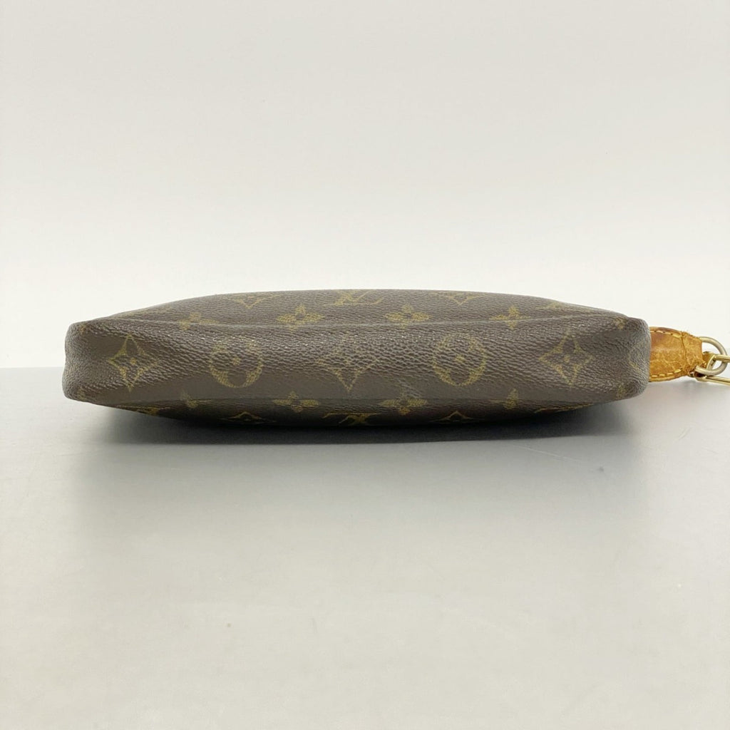 Louis Vuitton Brown Pouch (Pre-Owned)