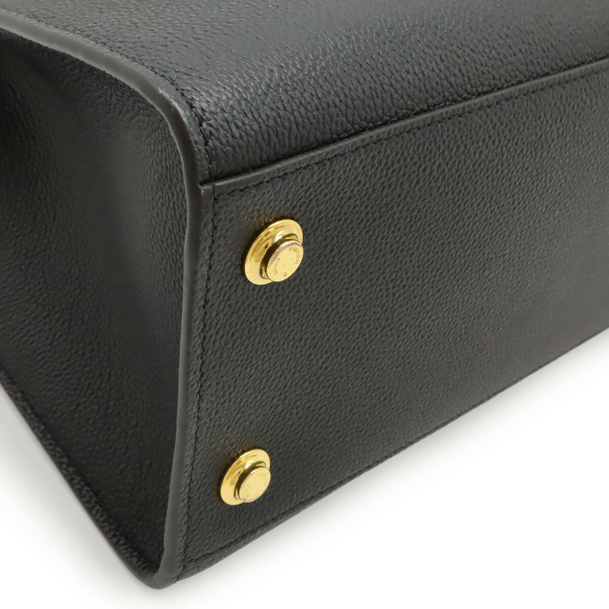 Louis Vuitton Black Noir Leather Handbag Shoulder Bag (Pre-Owned)