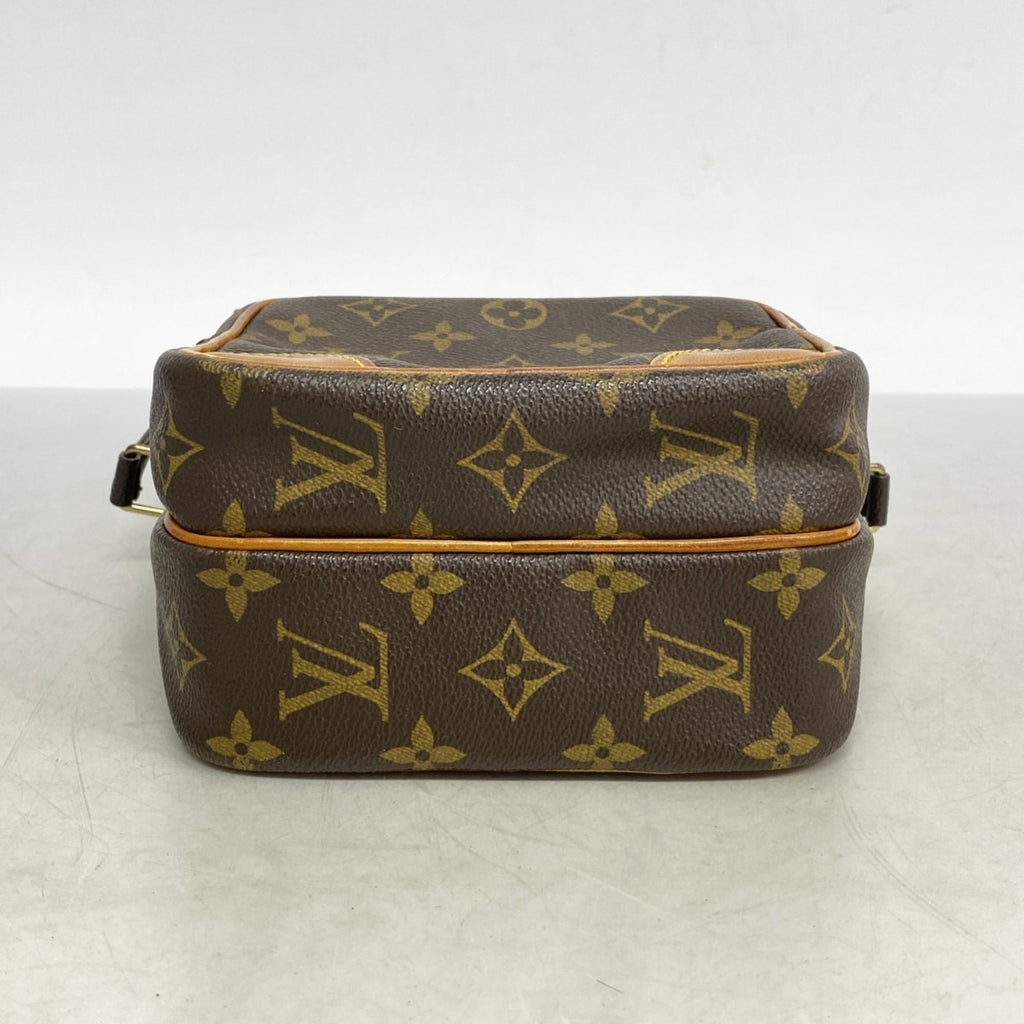 Louis Vuitton Brown Shoulder Bag (Pre-Owned)