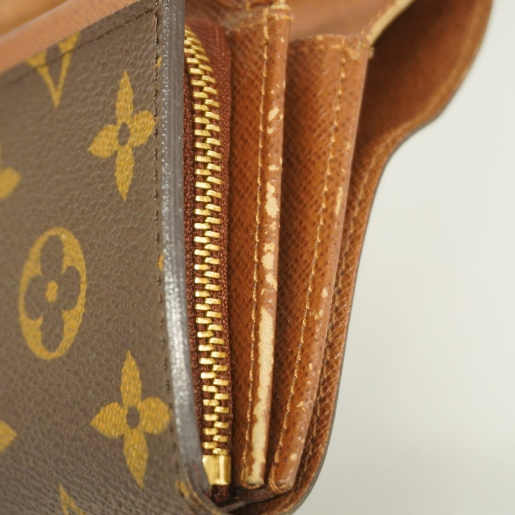 Louis Vuitton Brown Wallet (Bi-Fold) (Pre-Owned)