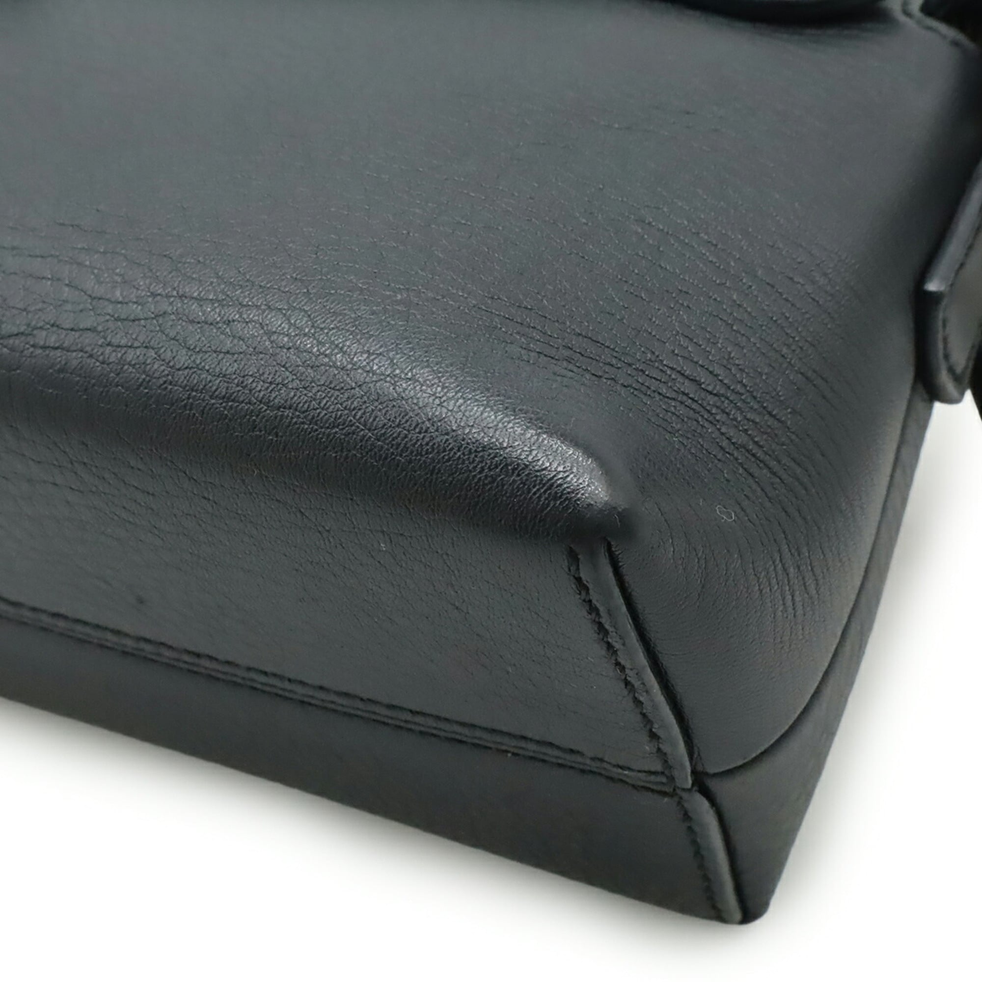 Fendi By The Way Black Leather Handbag Shoulder Bag (Pre-Owned)