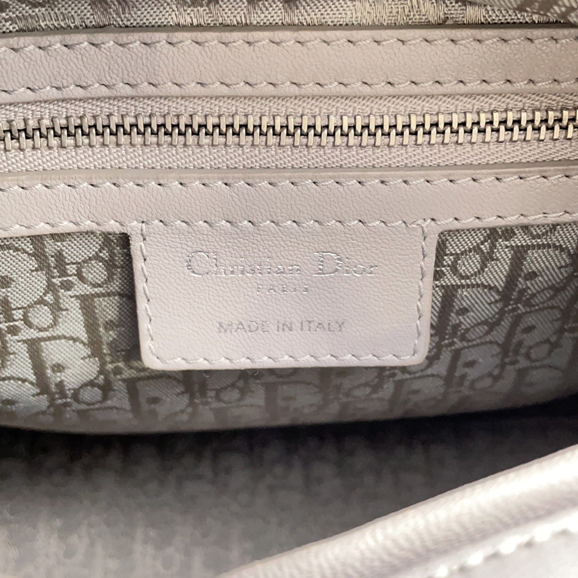 Christian Dior Lady Dior Gray Leather Handbag (Pre-Owned)