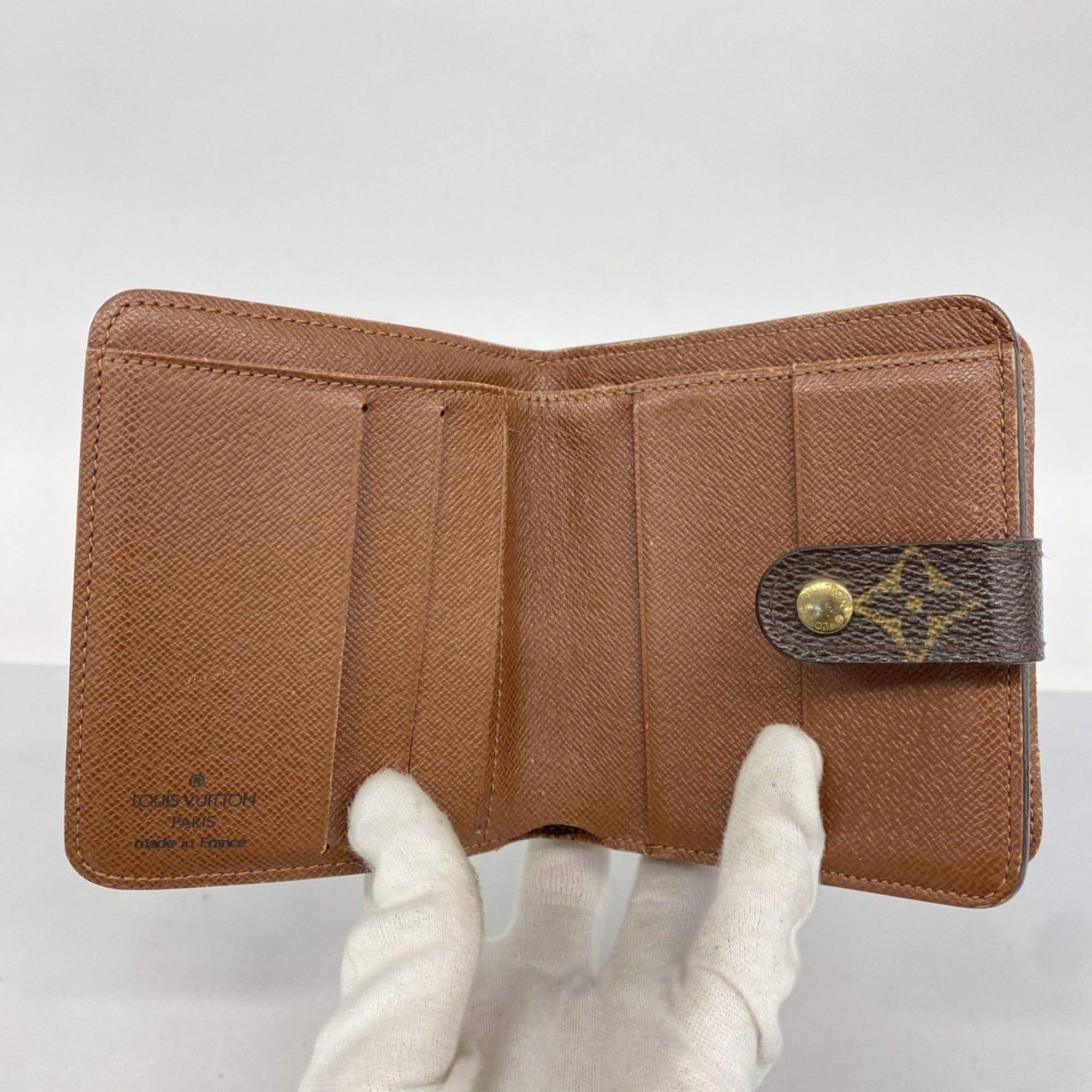 Louis Vuitton Brown Wallet (Bi-Fold) (Pre-Owned)