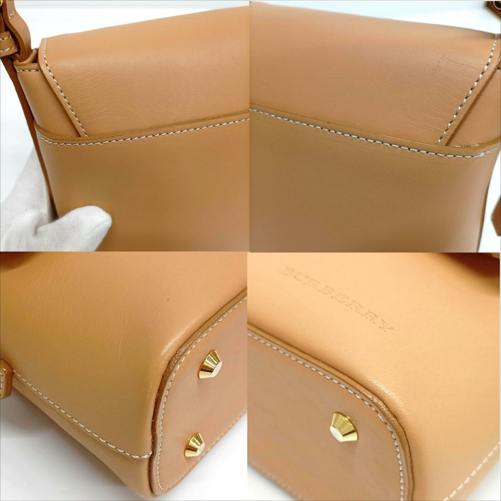 Burberry Beige Leather Shoulder Bag (Pre-Owned)