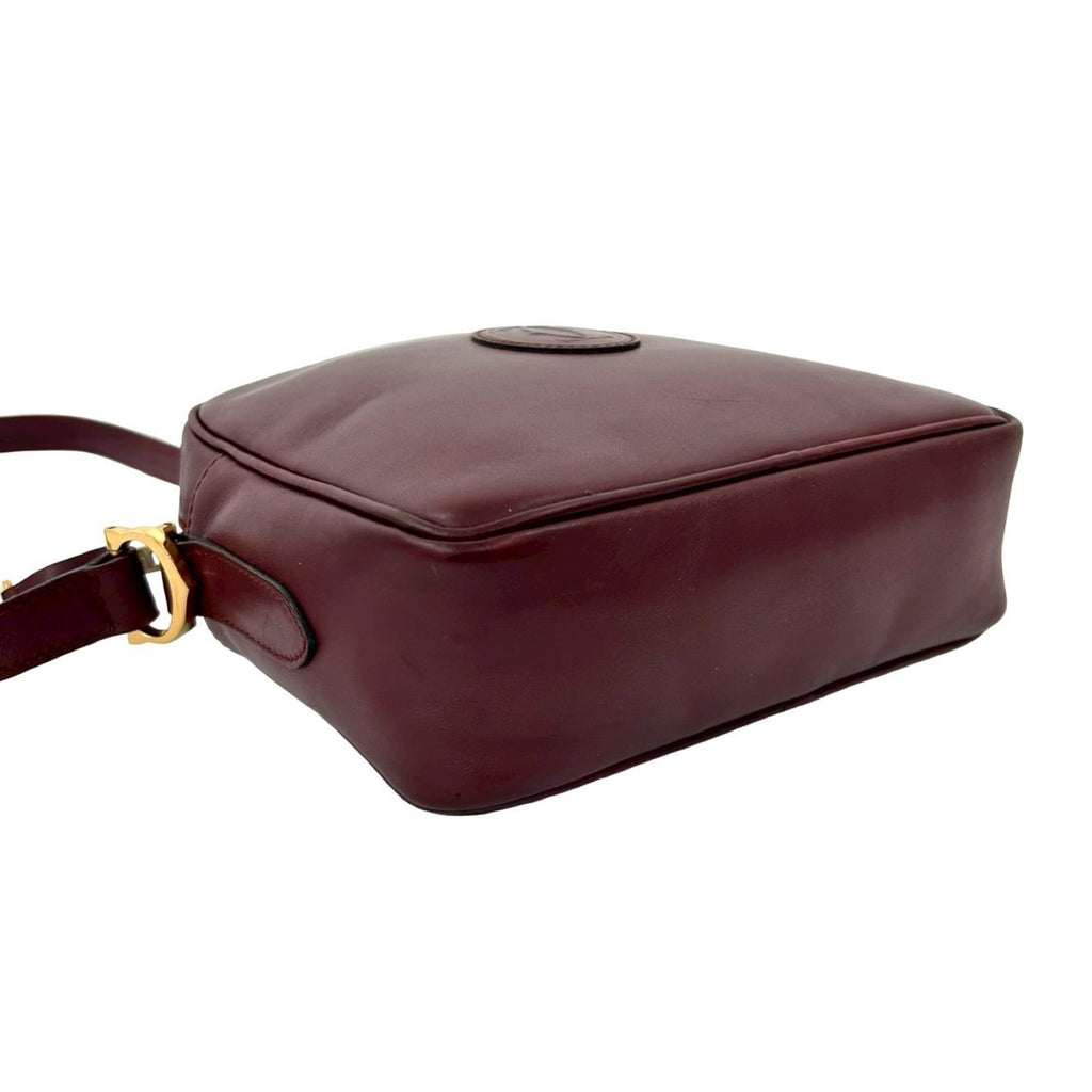 Cartier Wine Red Leather Pochette Shoulder Bag (Pre-Owned)