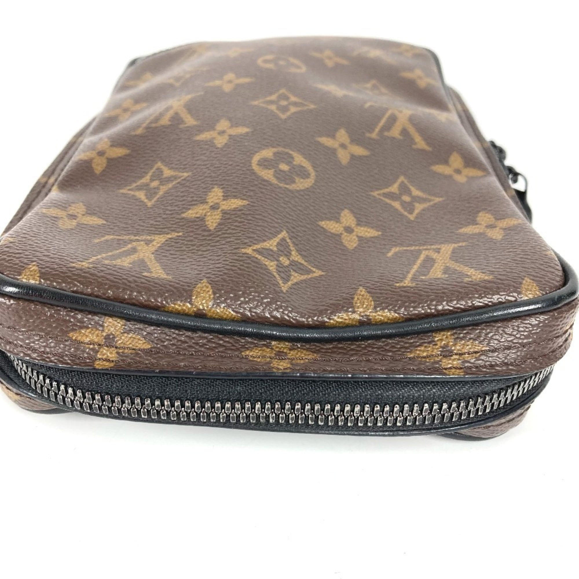 Louis Vuitton Brown Monogram Monogram Leather Pochette Pouch Shoulder Bag (Pre-Owned)