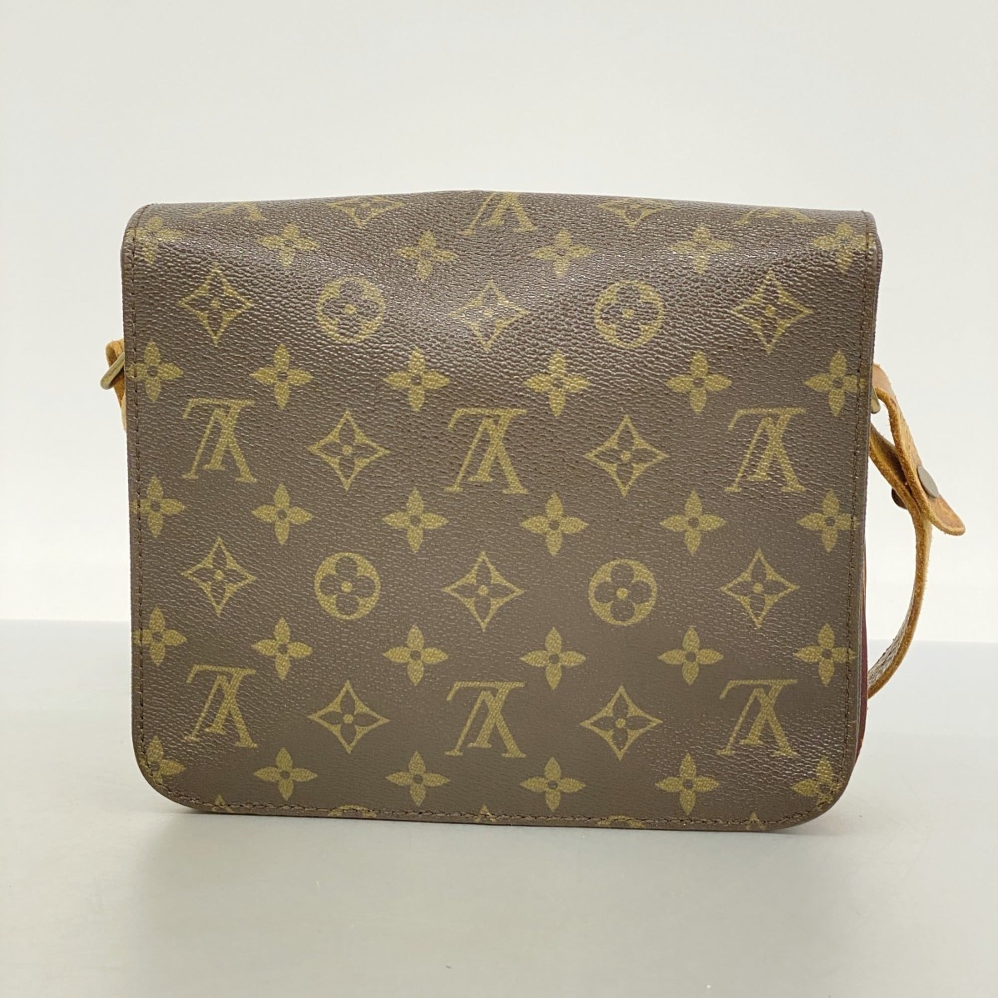 Louis Vuitton Brown Shoulder Bag (Pre-Owned)