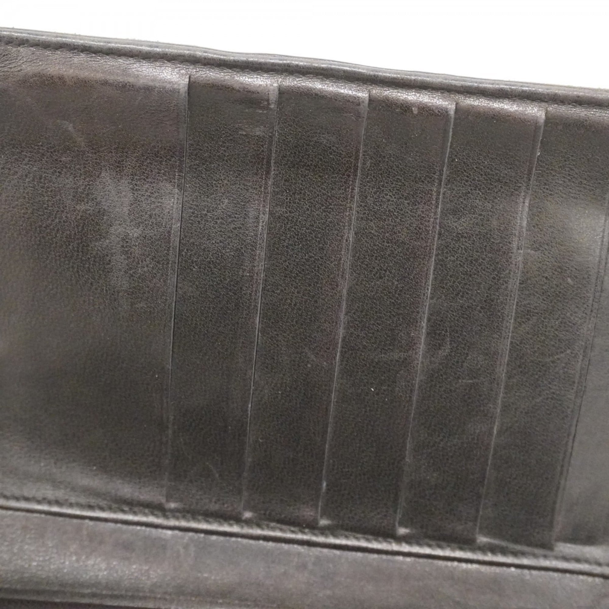Chanel Black Leather Long Wallet (Bi-Fold) (Pre-Owned)