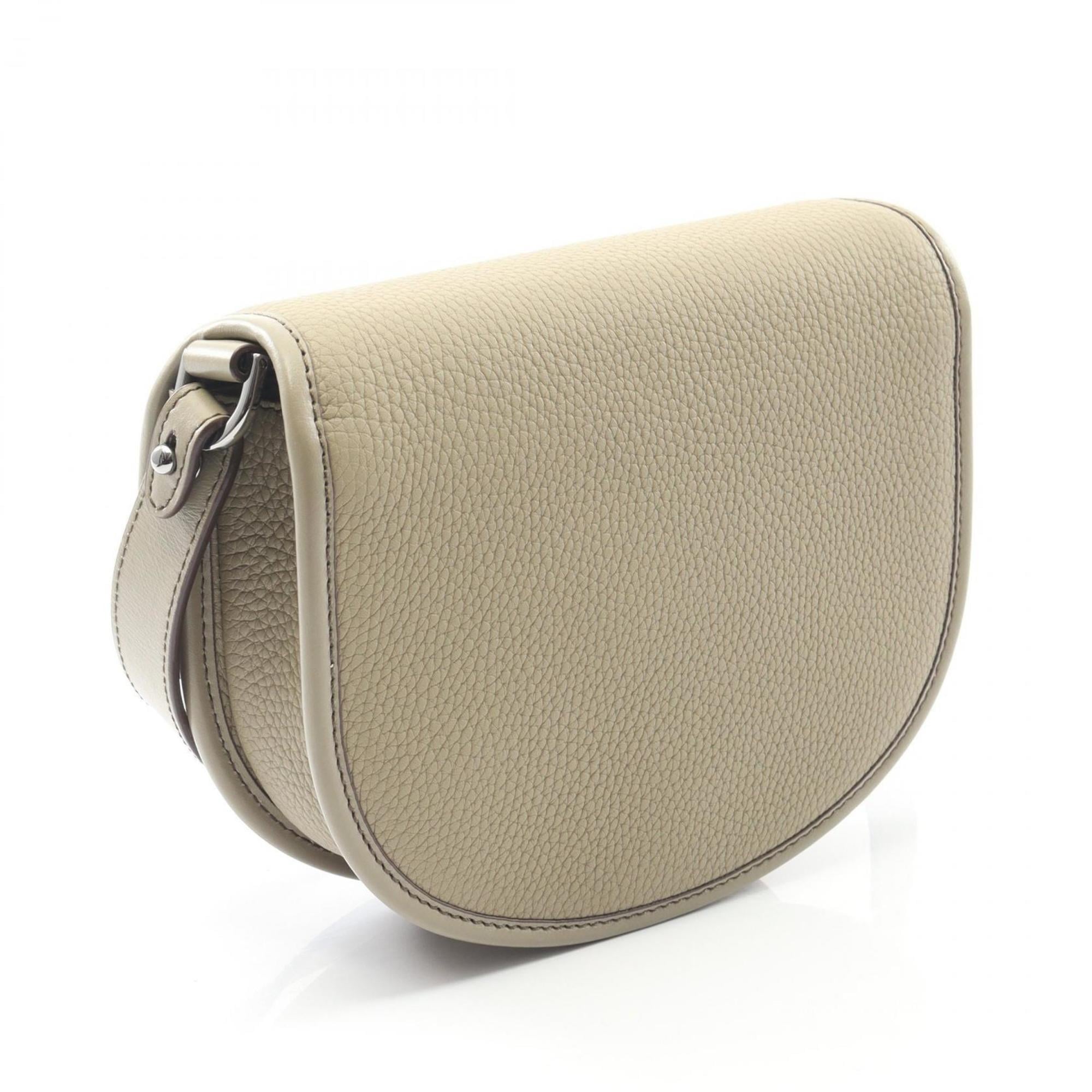 Christian Dior Beige Leather Shoulder Bag (Pre-Owned)