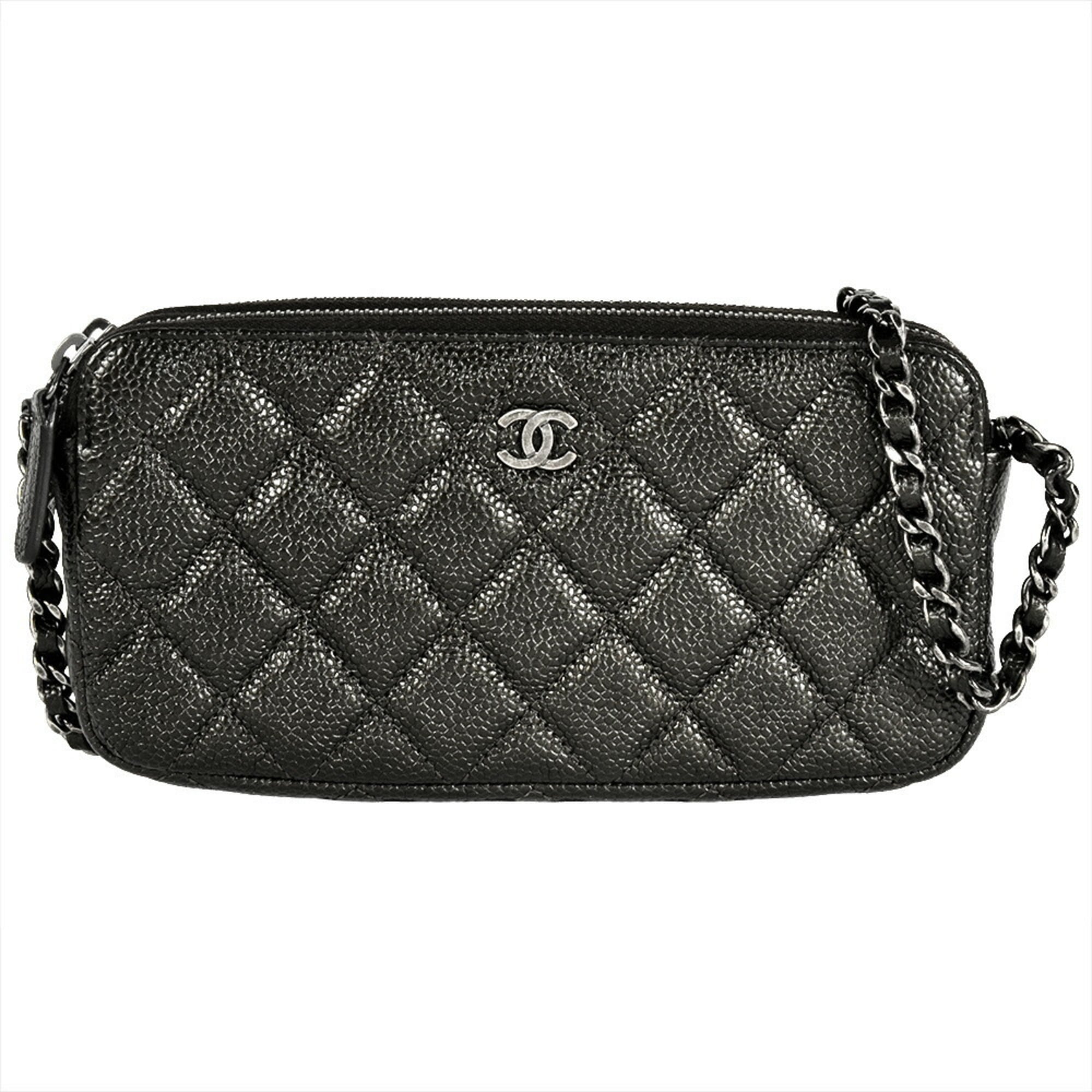 Chanel Matelasse Black Grained Calfskin Shoulder Bag (Pre-Owned)