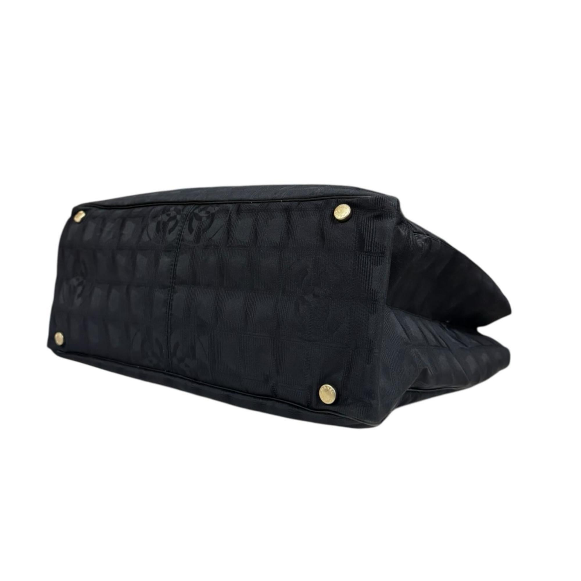 Chanel Black Nylon Jacquard Tote Bag (Pre-Owned)