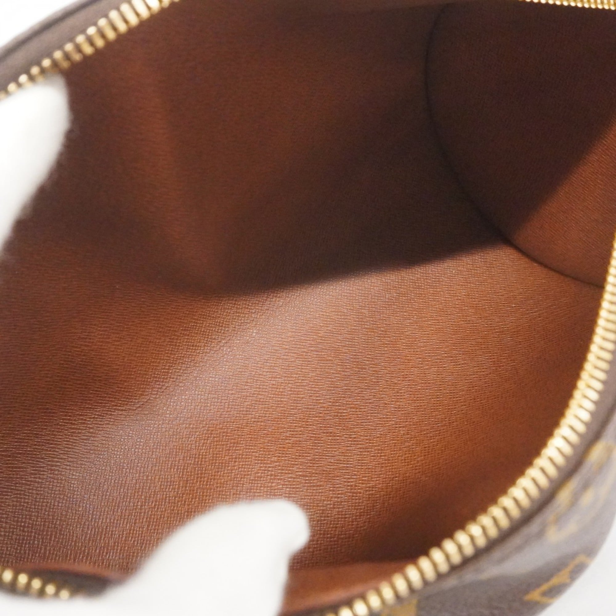 Louis Vuitton Brown Handbag (Pre-Owned)