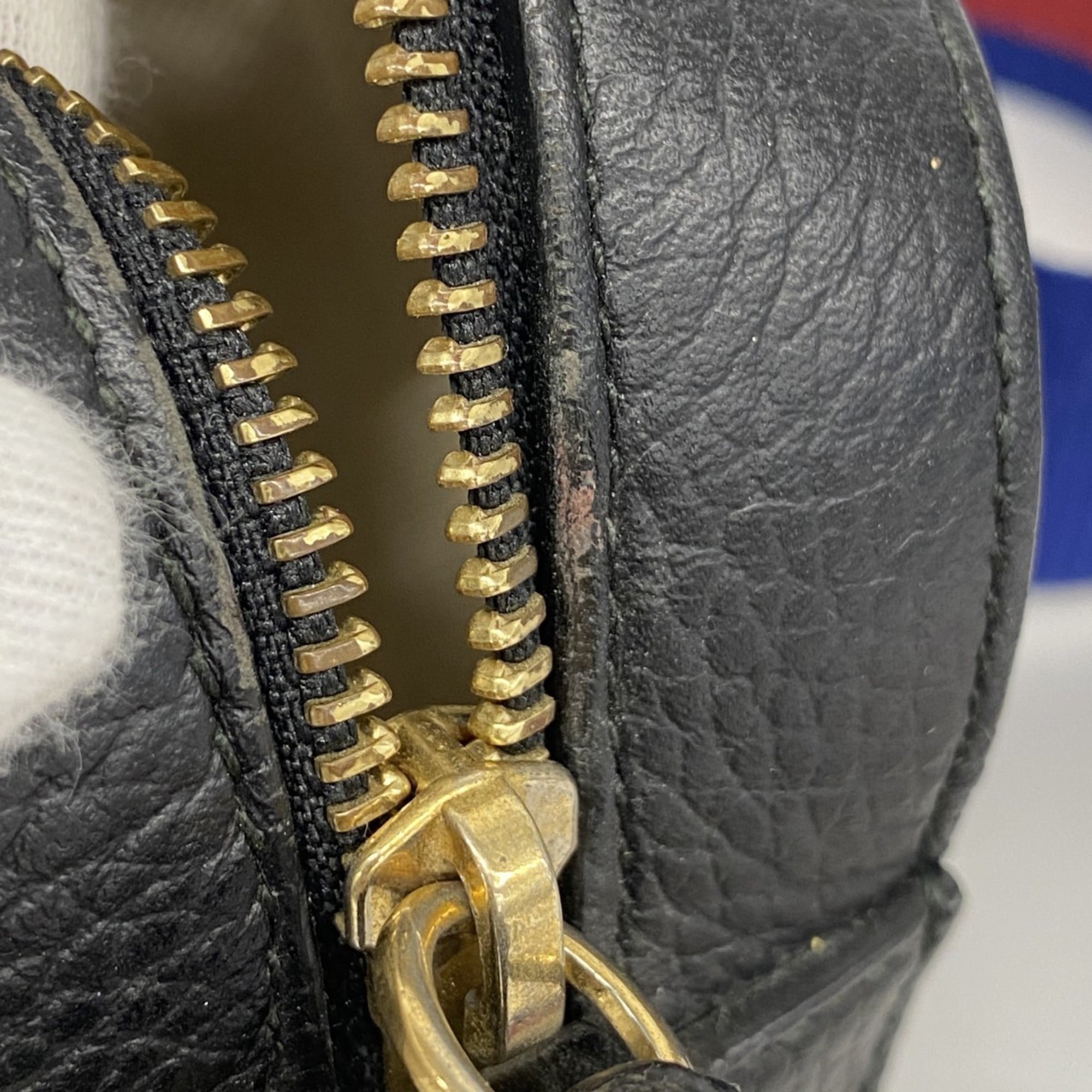 Gucci Black Leather Shoulder Bag (Pre-Owned)