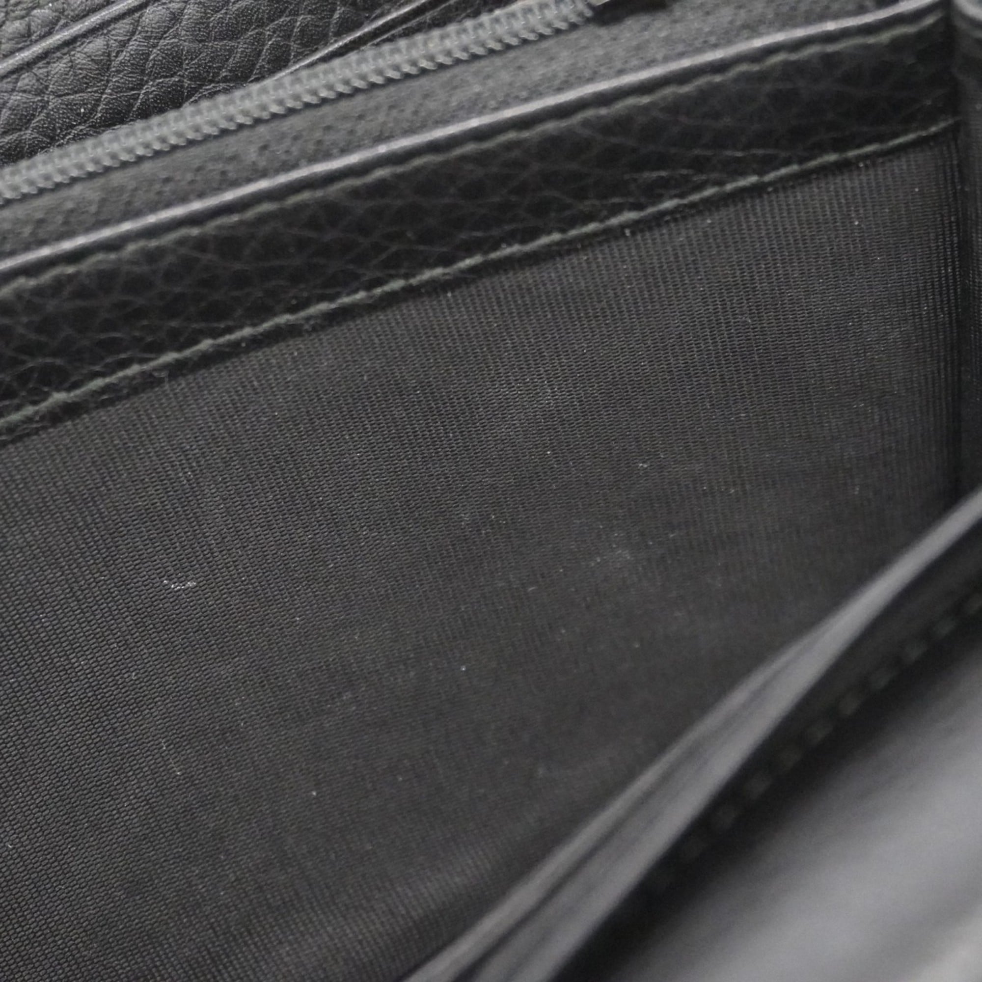 Gucci Black Leather Long Wallet (Bi-Fold) (Pre-Owned)