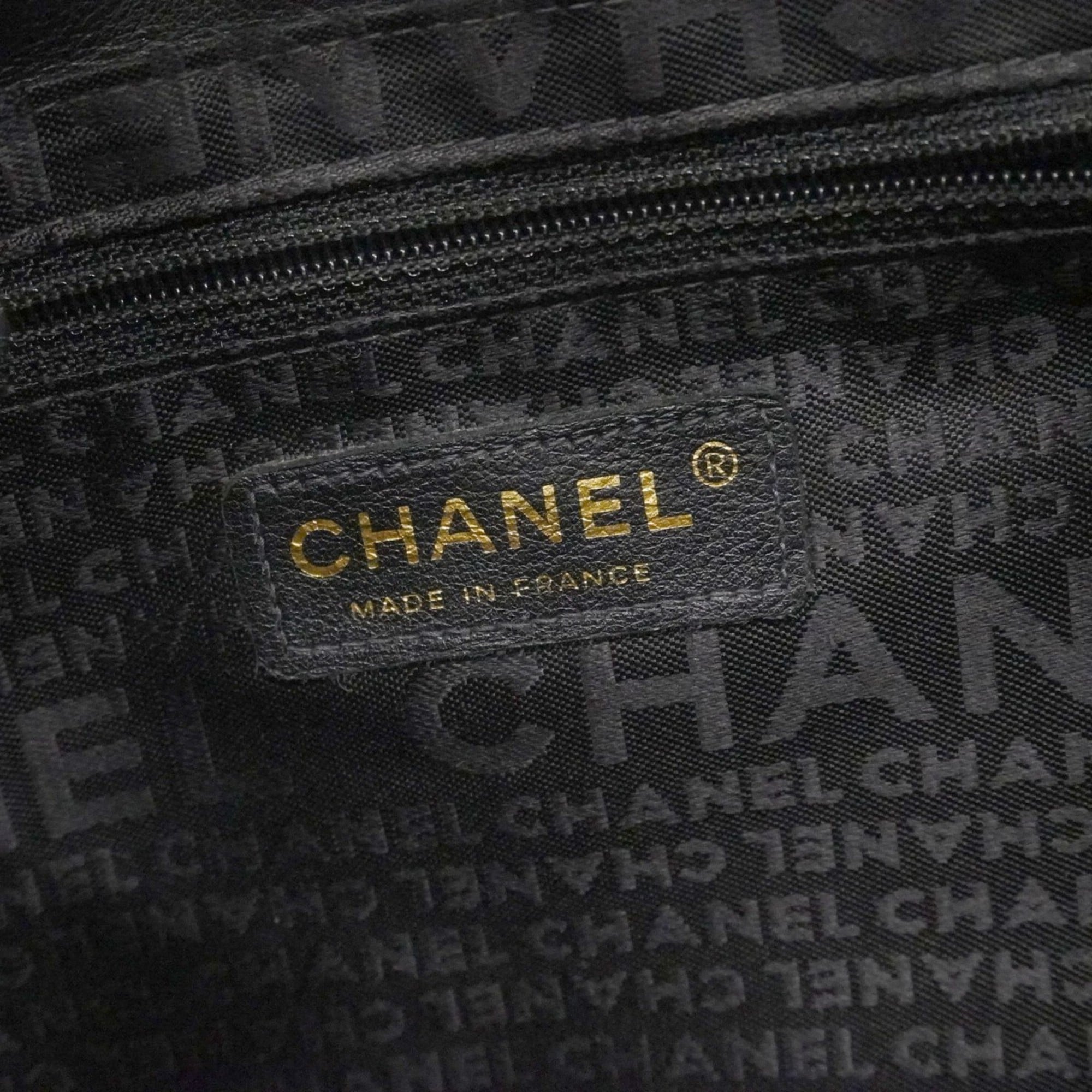 Chanel Black Leather Tote Bag (Pre-Owned)