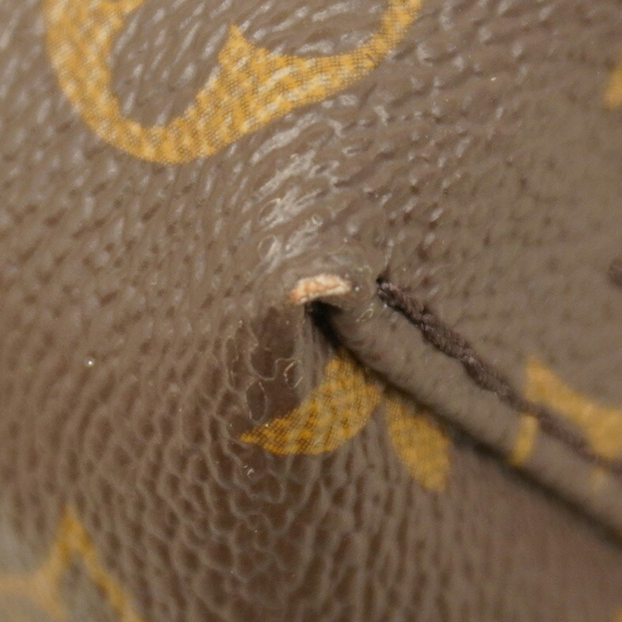 Louis Vuitton Brown Handbag (Pre-Owned)