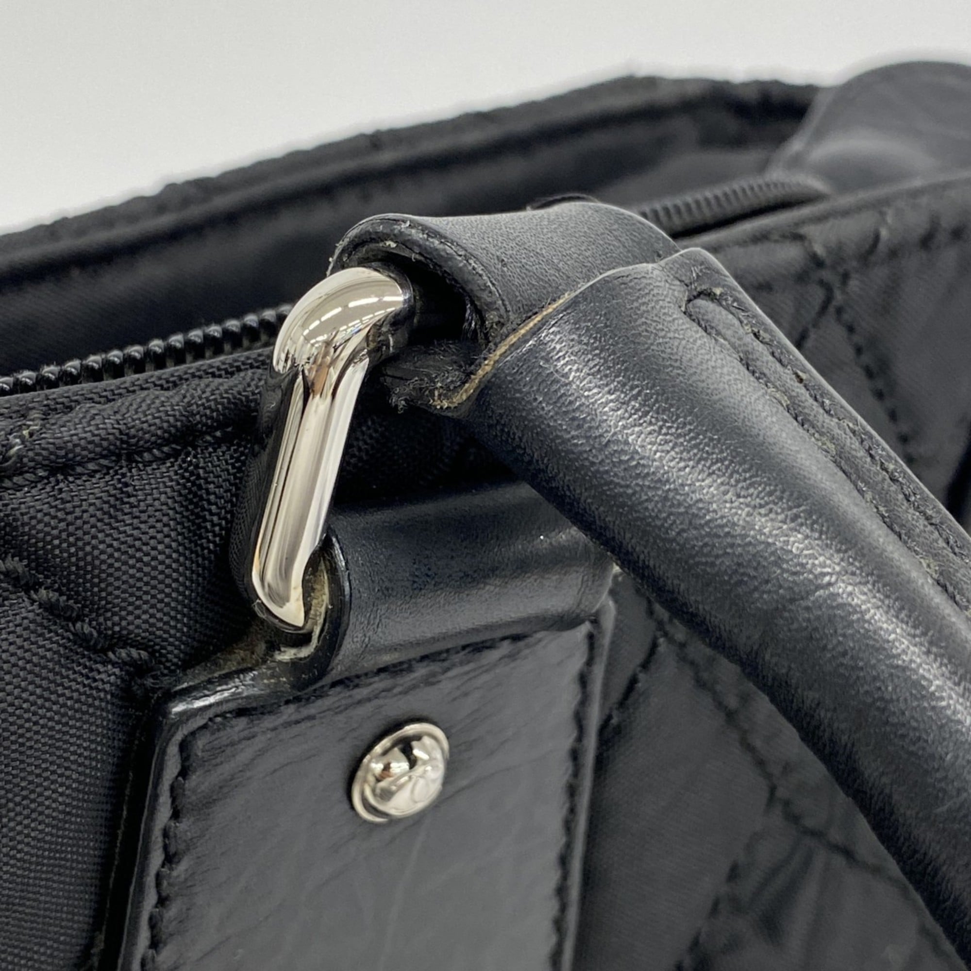 Chanel Black Nylon Tote Bag (Pre-Owned)