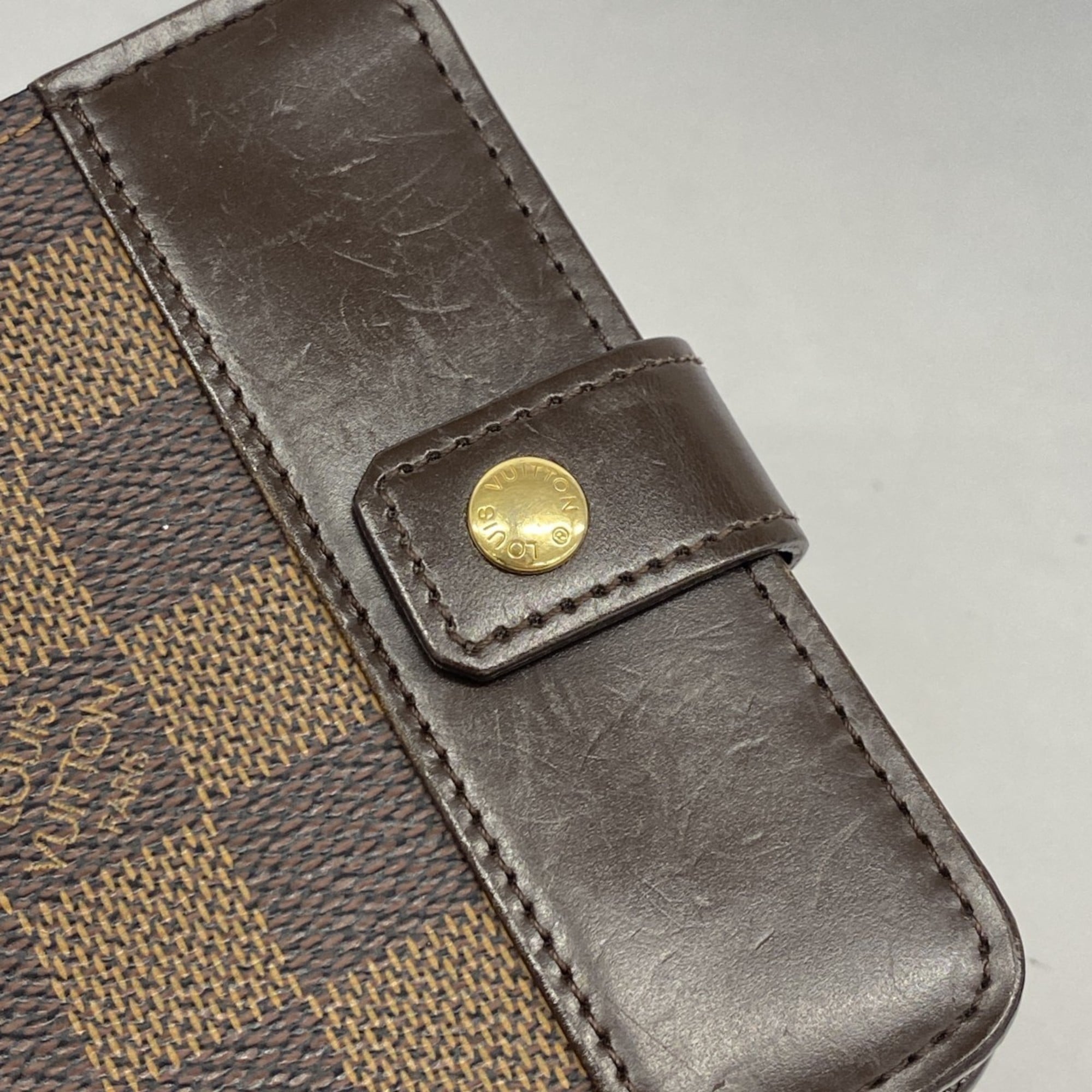 Louis Vuitton Ebene Wallet (Bi-Fold) (Pre-Owned)