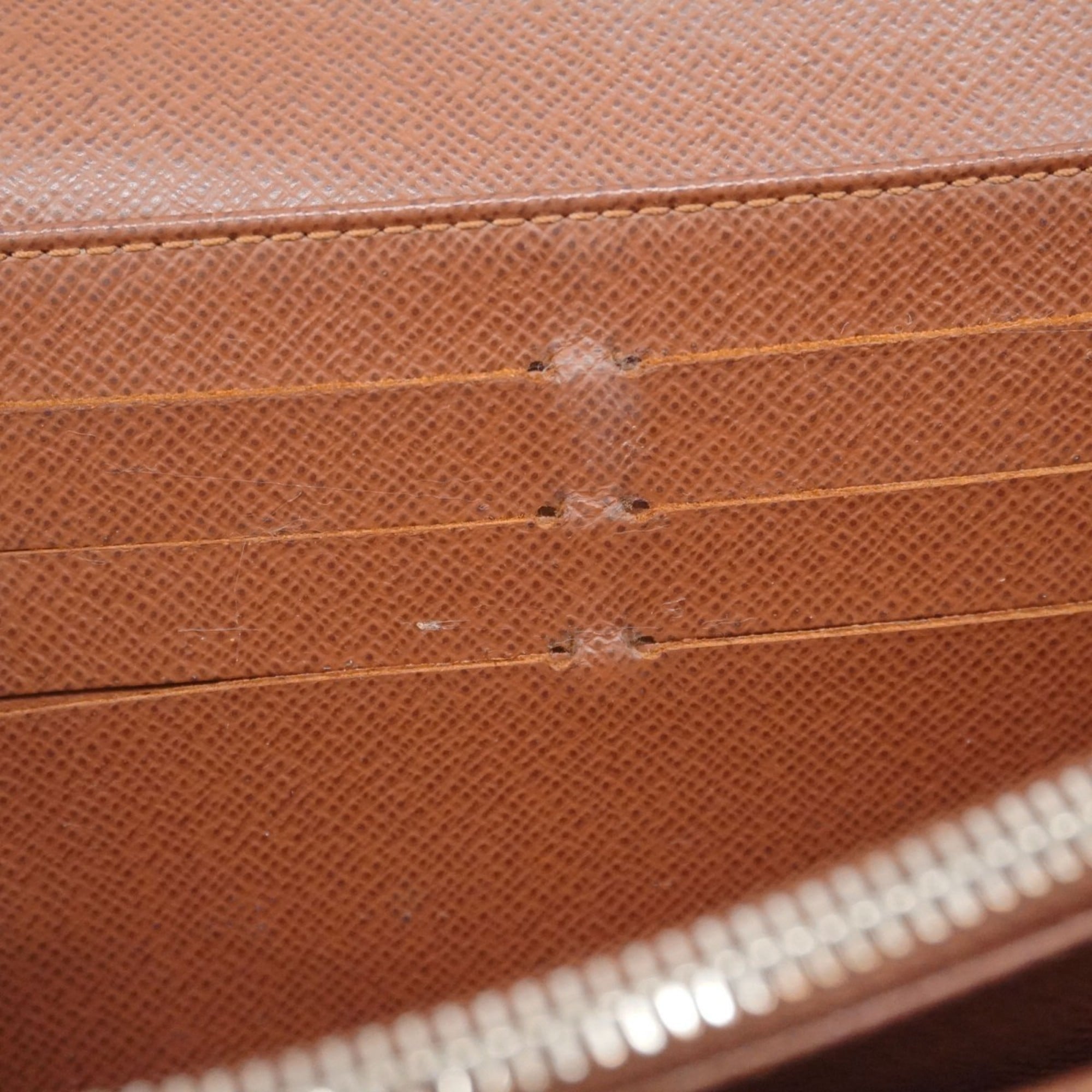 Louis Vuitton Brown Long Wallet (Bi-Fold) (Pre-Owned)
