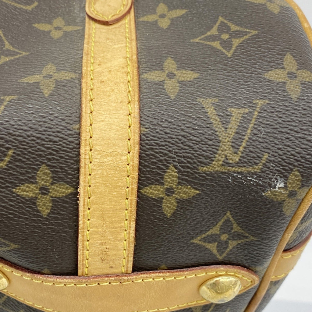 Louis Vuitton Brown Shoulder Bag (Pre-Owned)
