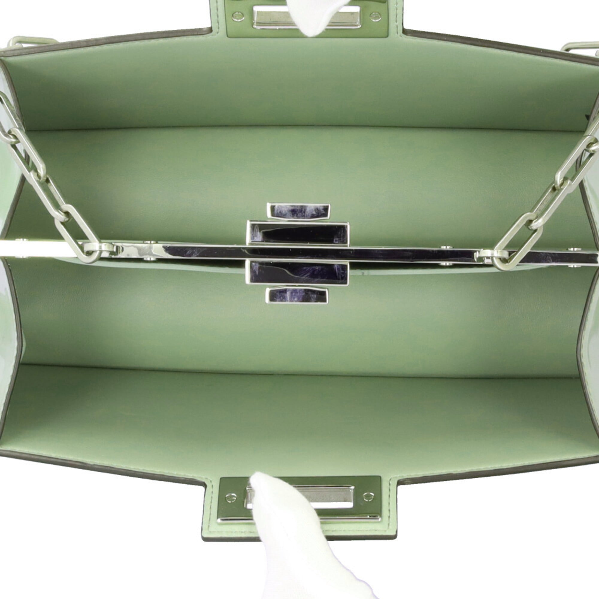 Fendi Peekaboo Green Patent Leather Shoulder Bag (Pre-Owned)
