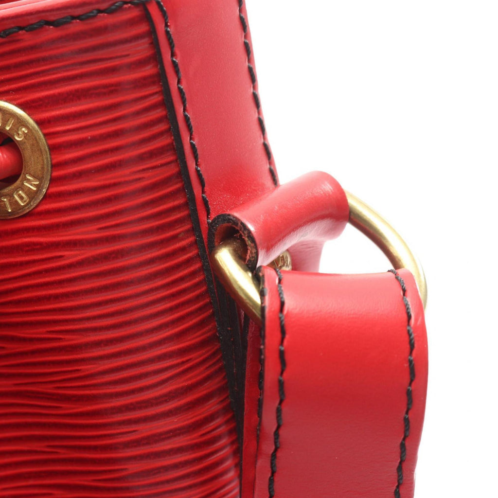 Louis Vuitton Red Color Epi Leather Shoulder Bag (Pre-Owned)