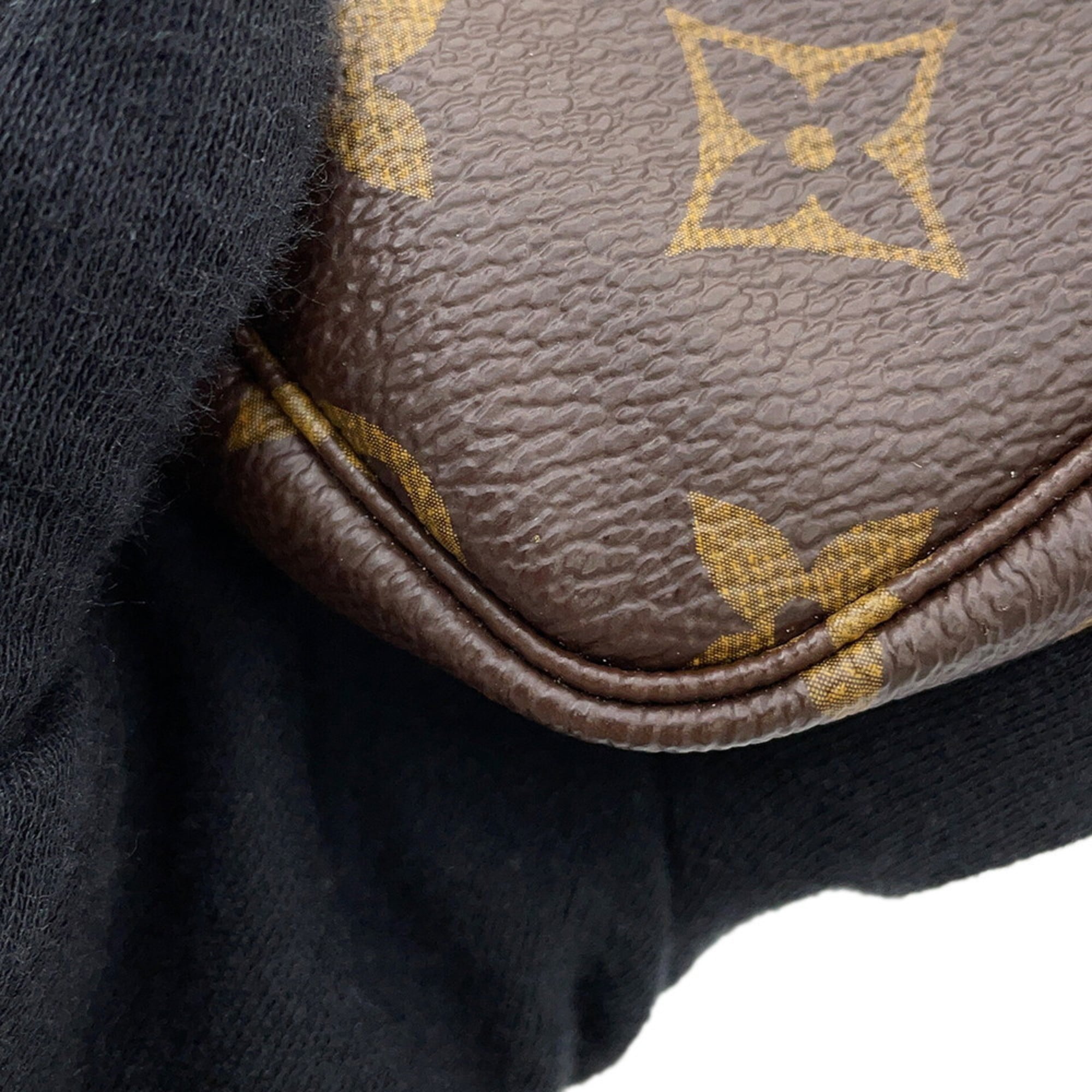 Louis Vuitton Monogram Pink Monogram Pochette Pouch (Pre-Owned)