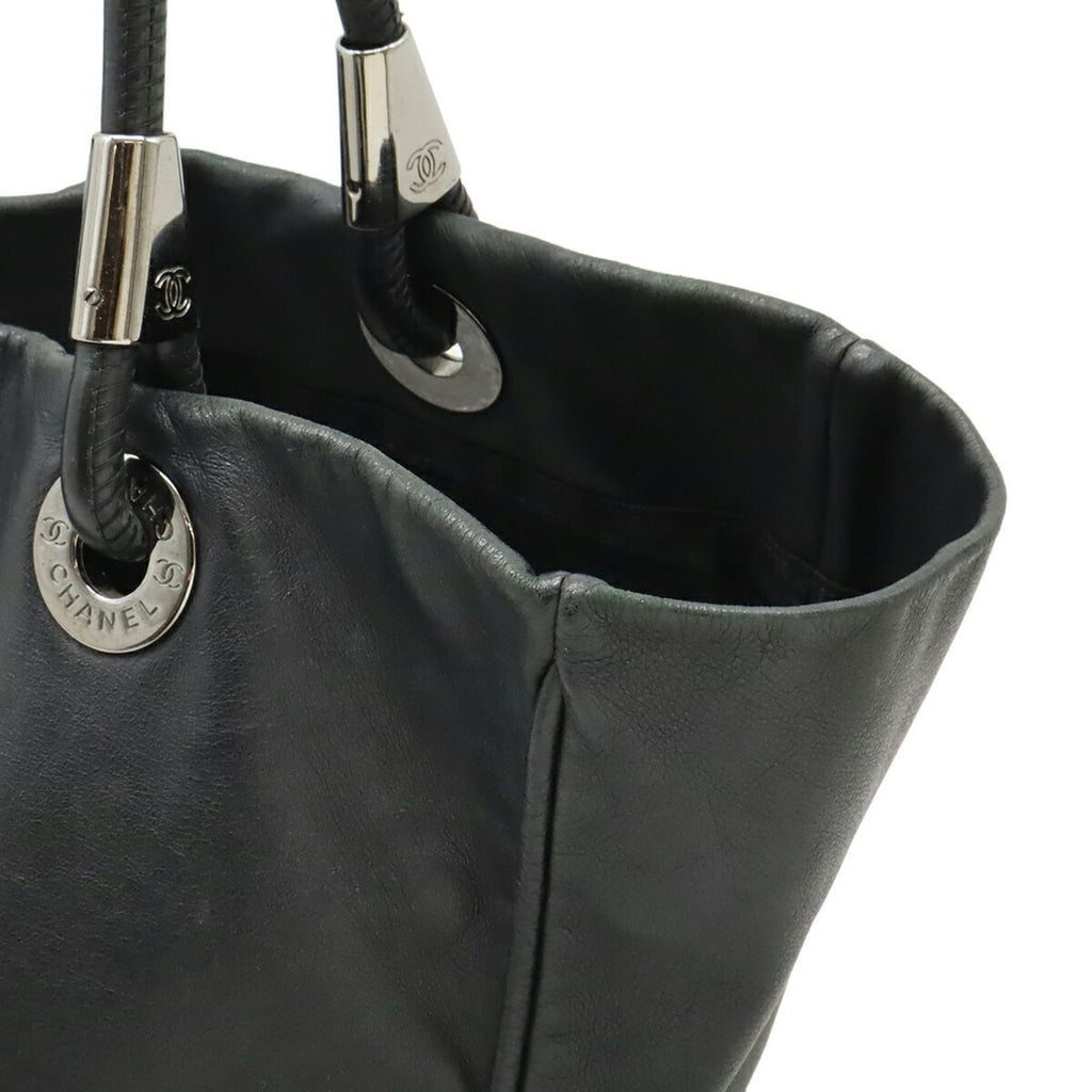 Chanel Camellia Black Leather Shoulder Bag Tote Bag (Pre-Owned)