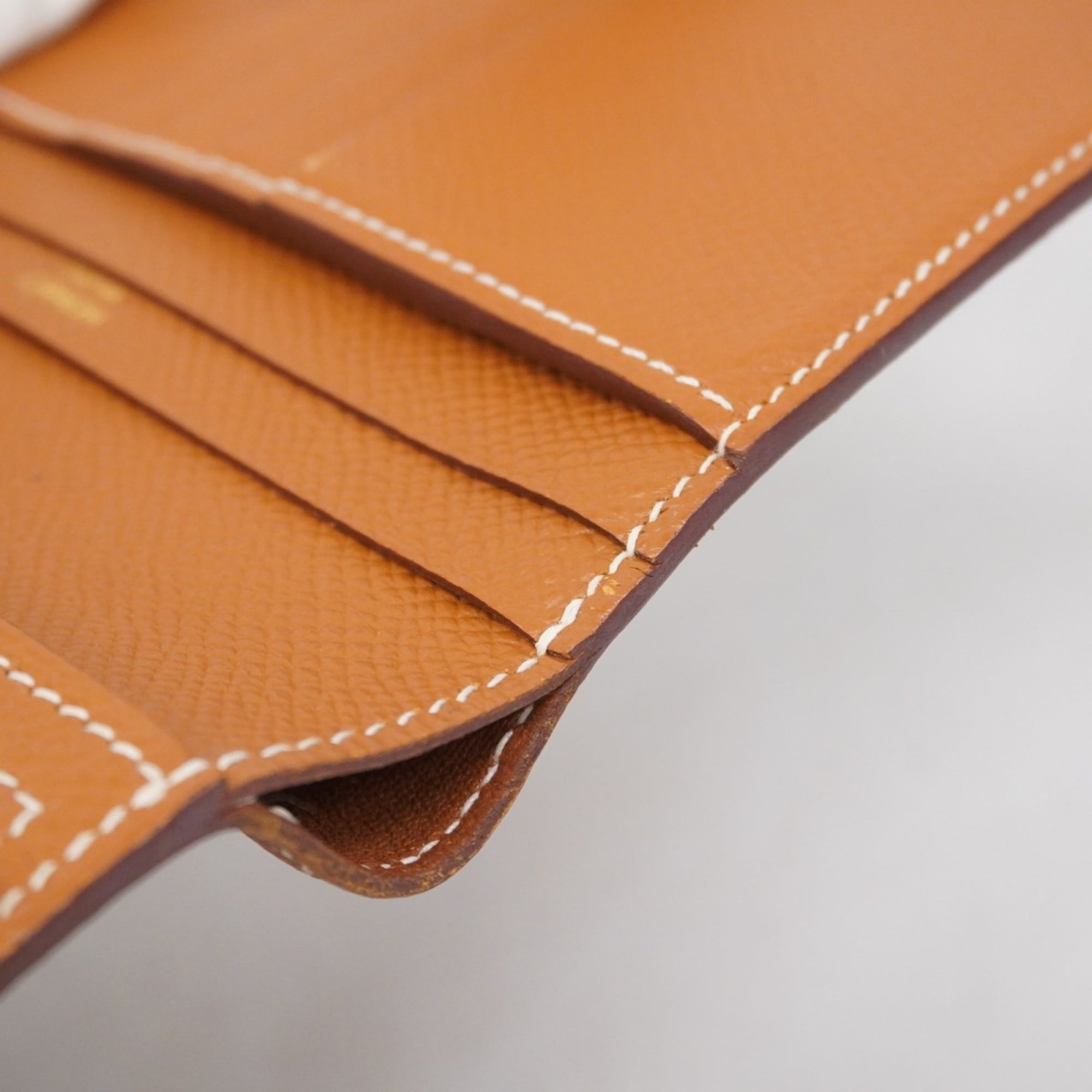 Hermes Gold Epsom Leather Wallet (Bi-Fold) (Pre-Owned)