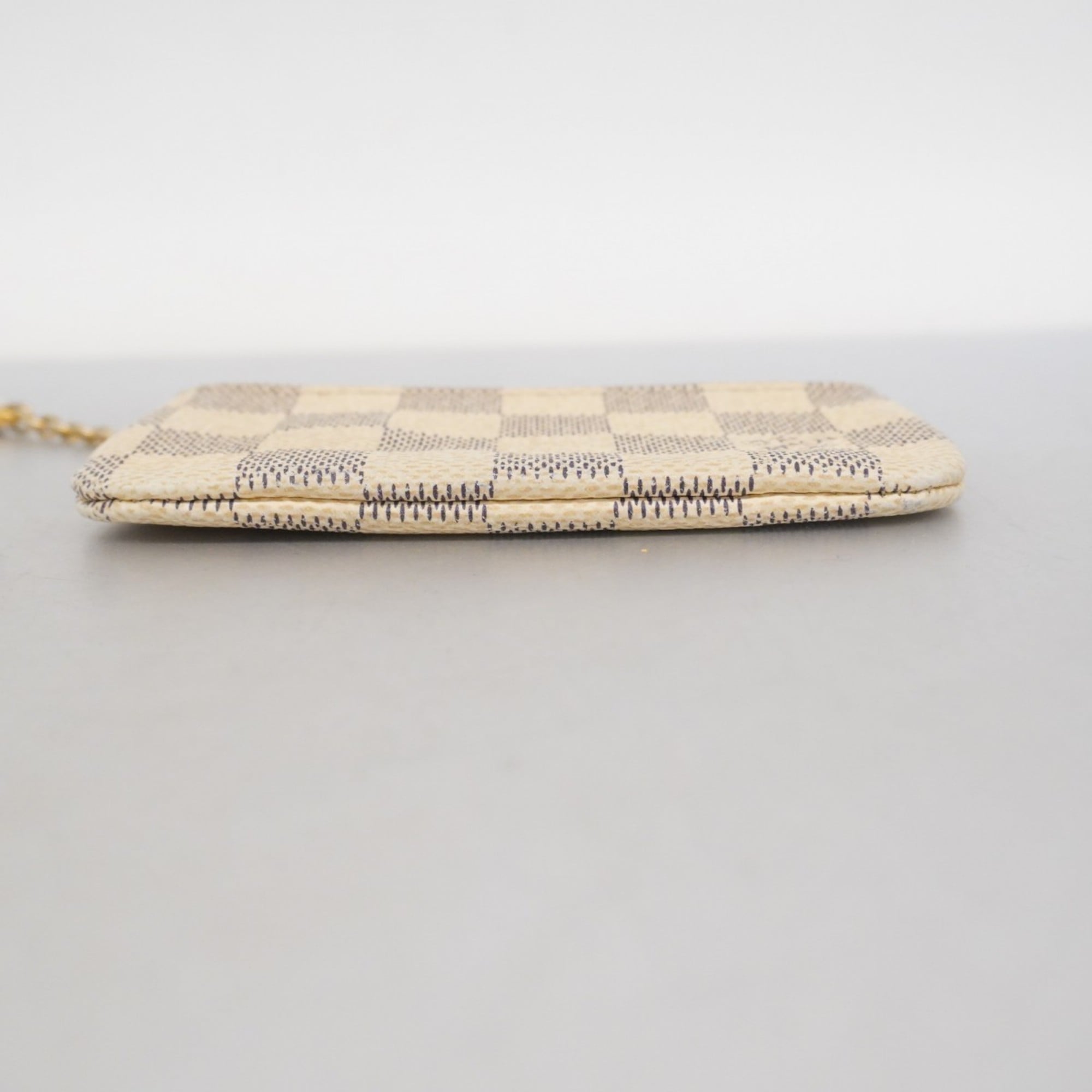 Louis Vuitton White Coin Purse/Coin Case (Pre-Owned)