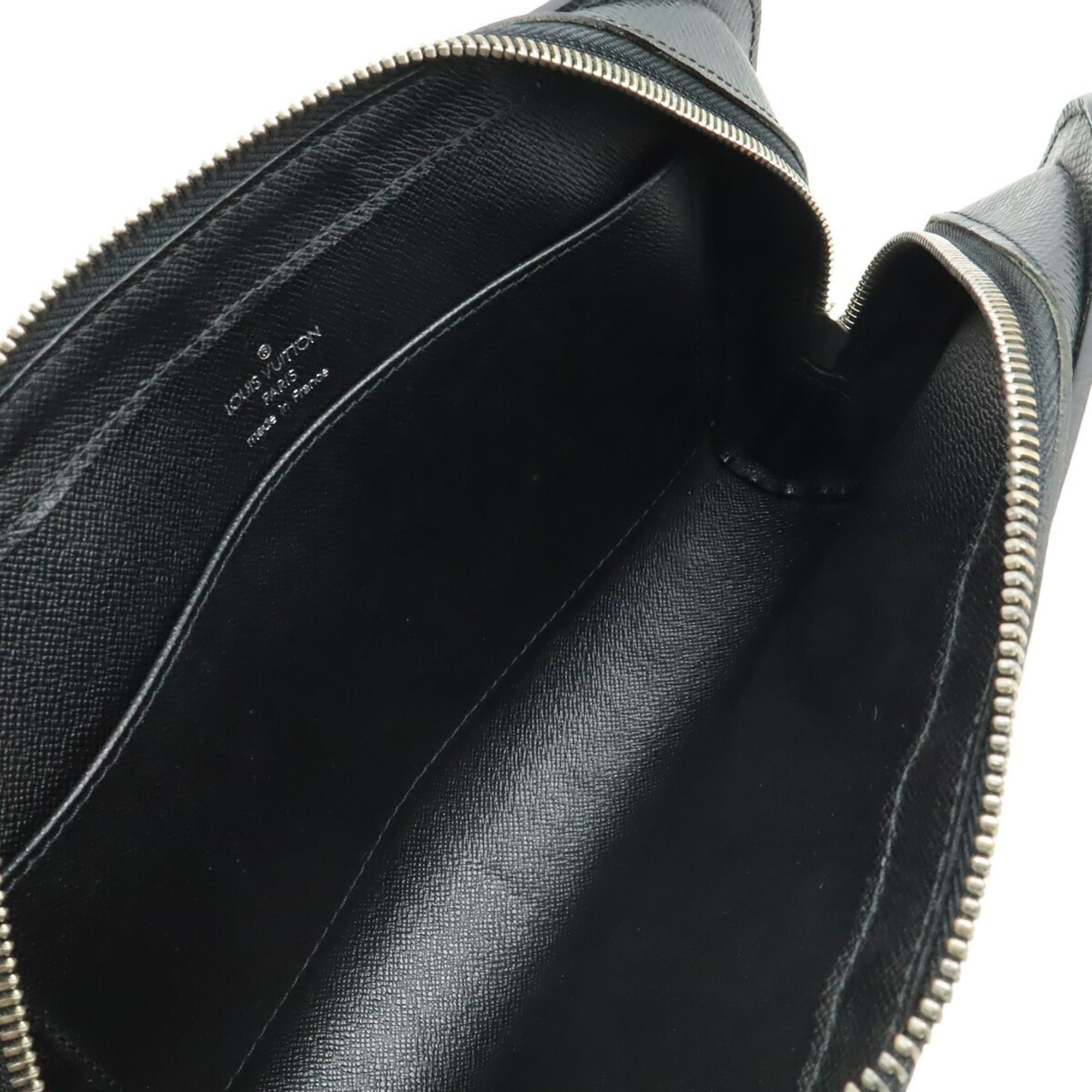 Louis Vuitton Taiga Ardoise Taiga Leather Clutch Bag Handbag (Pre-Owned)