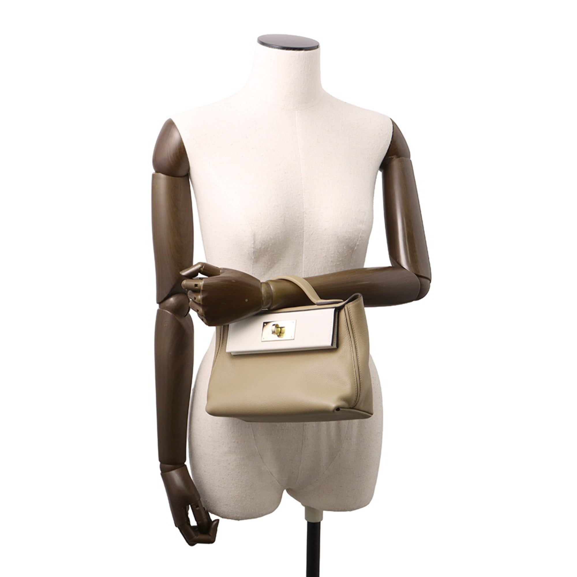 Hermes Champagne Gold Swift Leather Handbag (Pre-Owned)