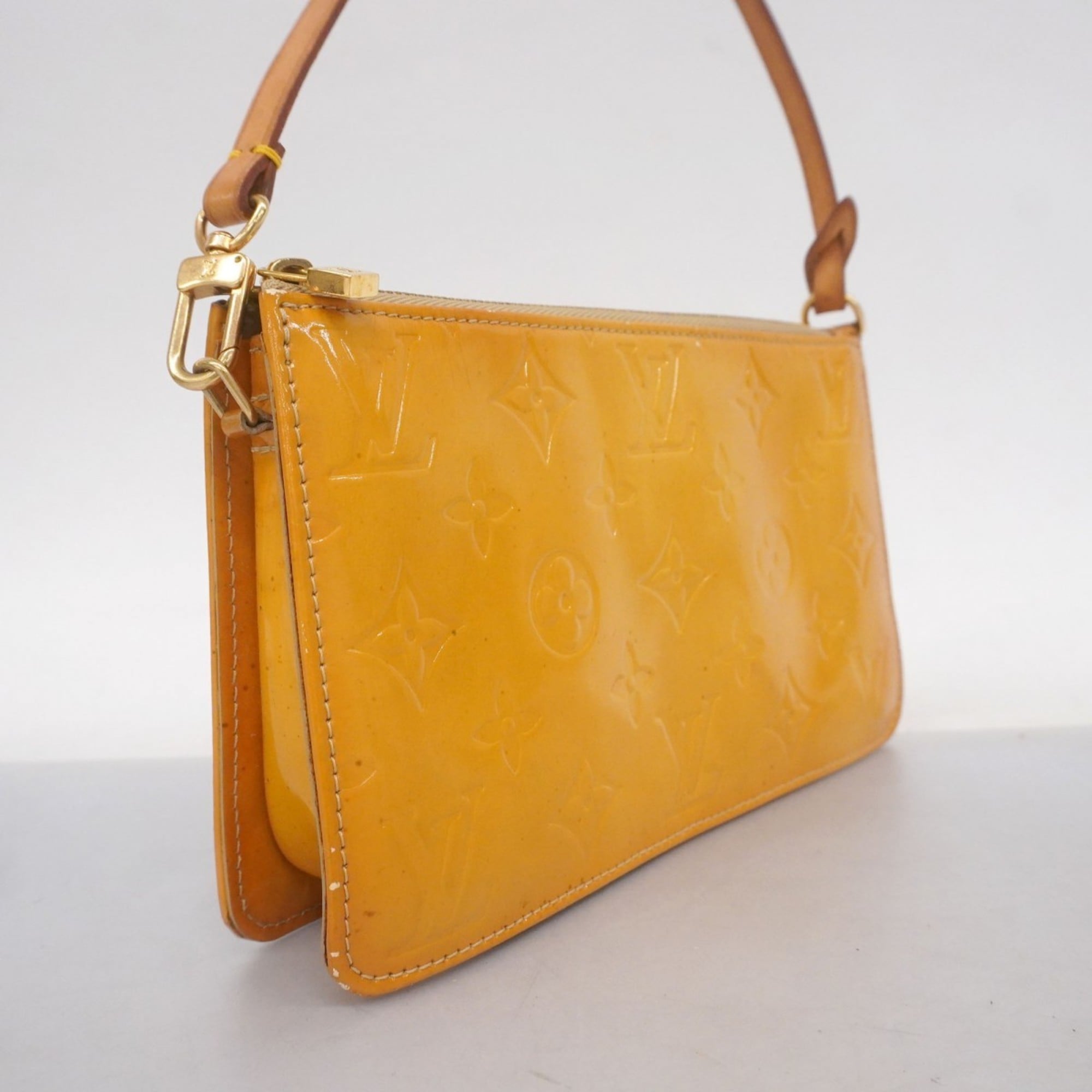 Louis Vuitton Beige Pouch (Pre-Owned)