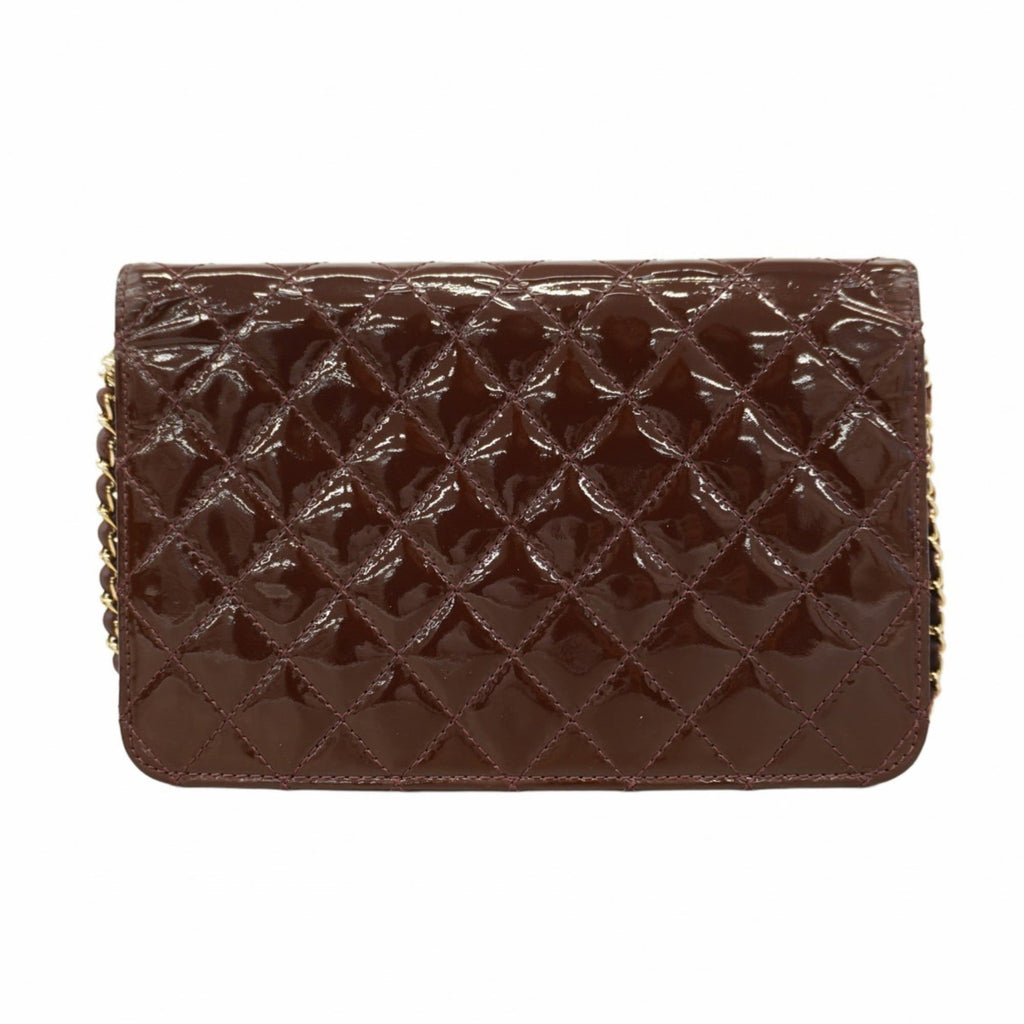 Chanel Bordeaux Patent Leather Chain/Shoulder Wallet (Pre-Owned)