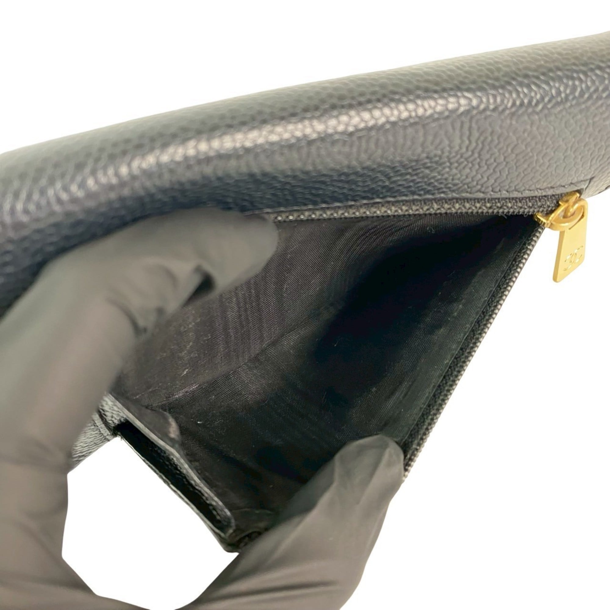 Chanel Black Grained Calfskin Wallet (Tri-Fold) (Pre-Owned)