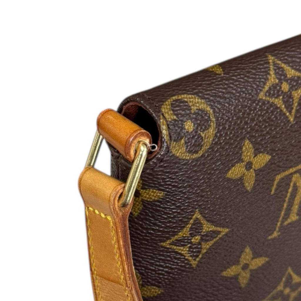 Louis Vuitton Brown Monogram Canvas Shoulder Bag (Pre-Owned)
