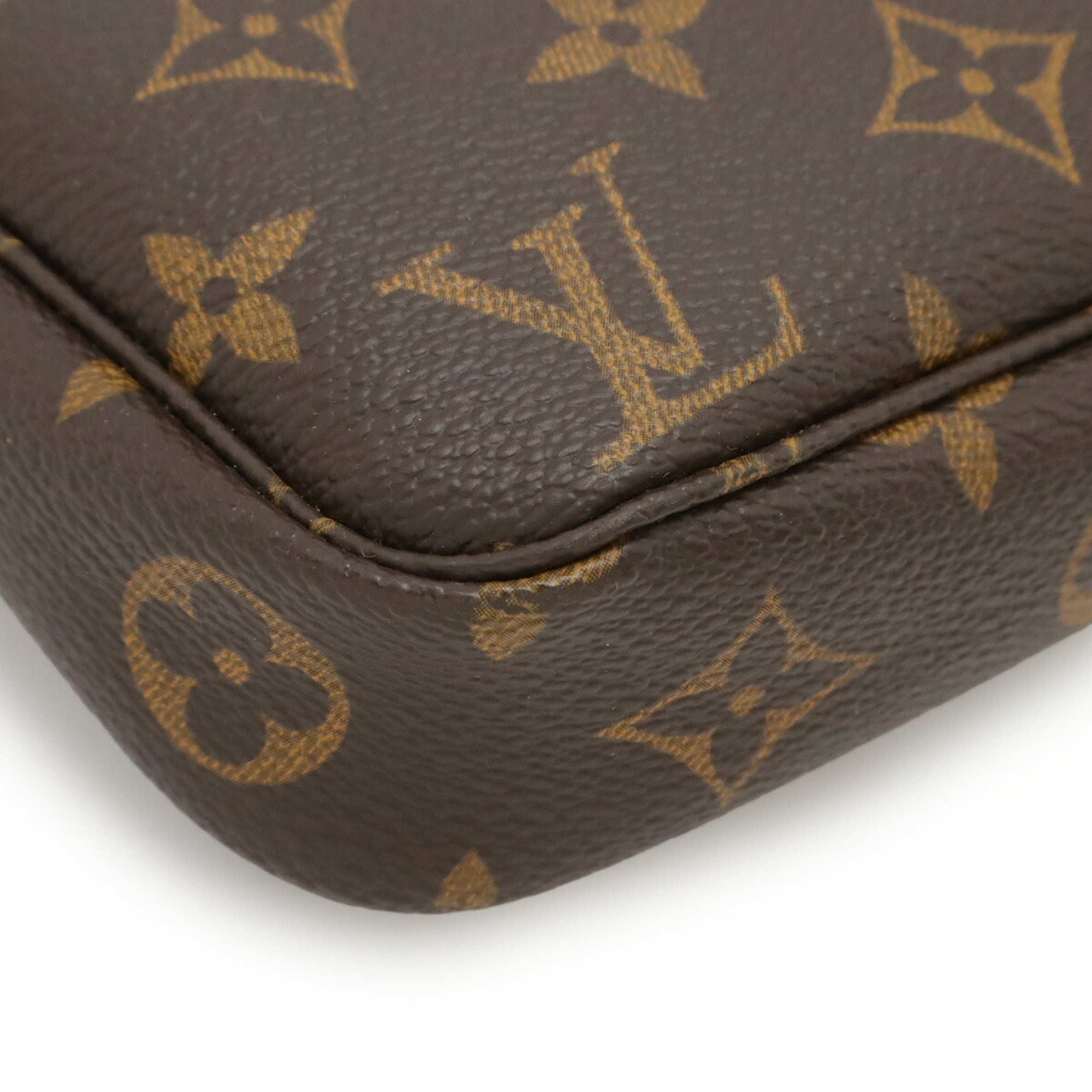 Louis Vuitton Monogram Brown Monogram Handbag Pochette (Pre-Owned)