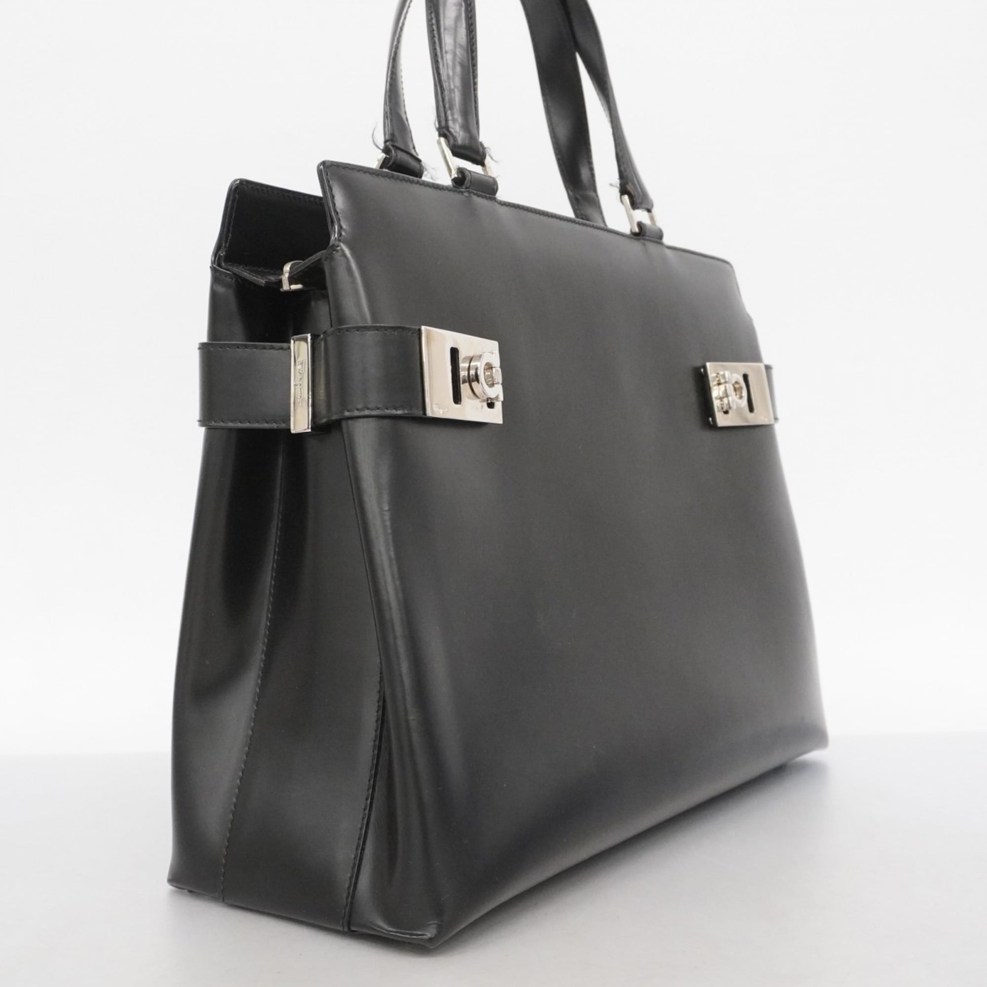 Salvatore Ferragamo Black Leather Handbag (Pre-Owned)