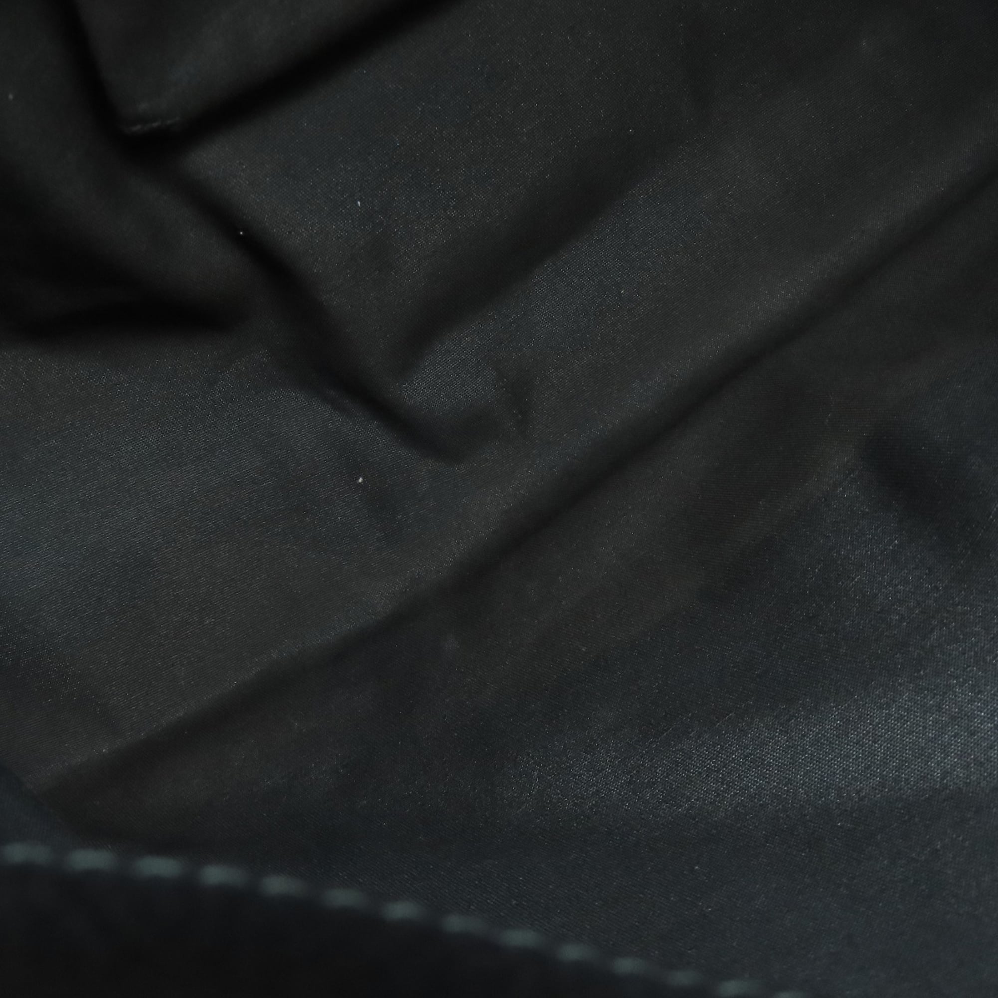 Gucci Black Nylon Tote Bag (Pre-Owned)