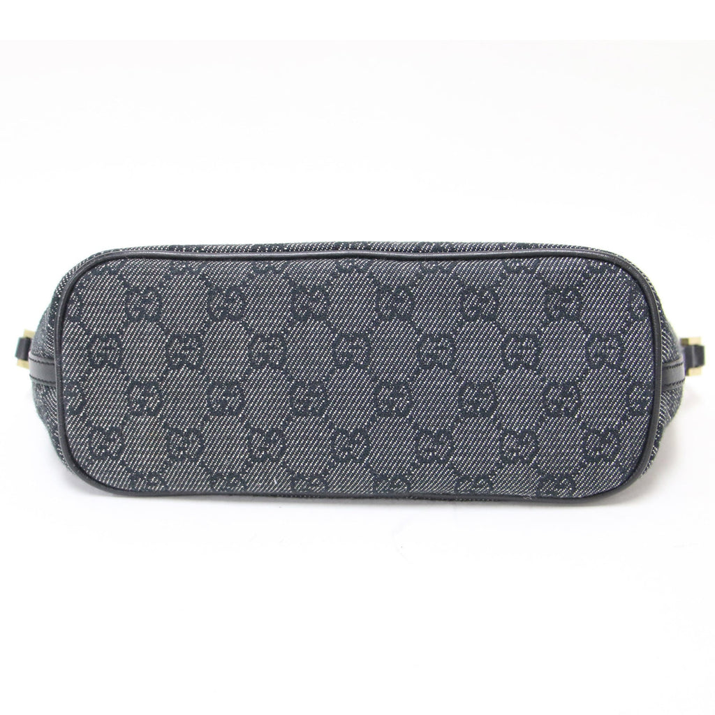 Gucci Black Gg Canvas Handbag (Pre-Owned)