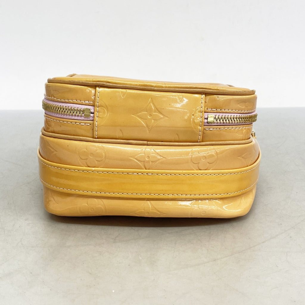 Louis Vuitton Rose Shoulder Bag (Pre-Owned)
