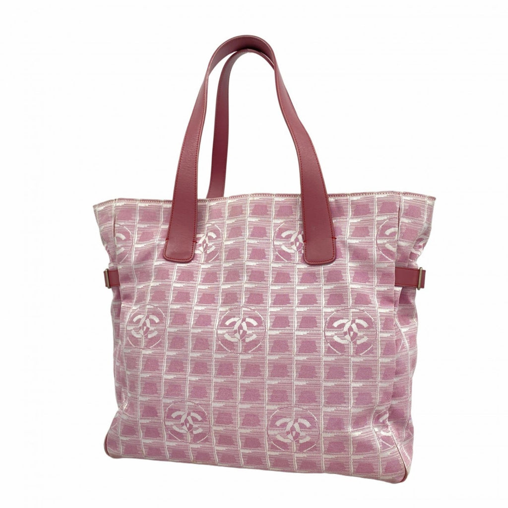 Chanel Pink Nylon Tote Bag (Pre-Owned)