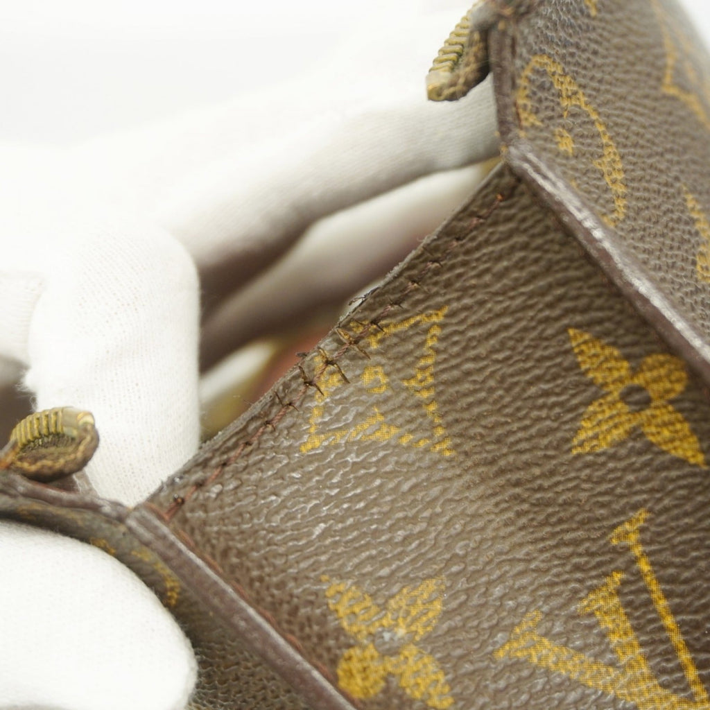 Louis Vuitton Brown Pouch (Pre-Owned)