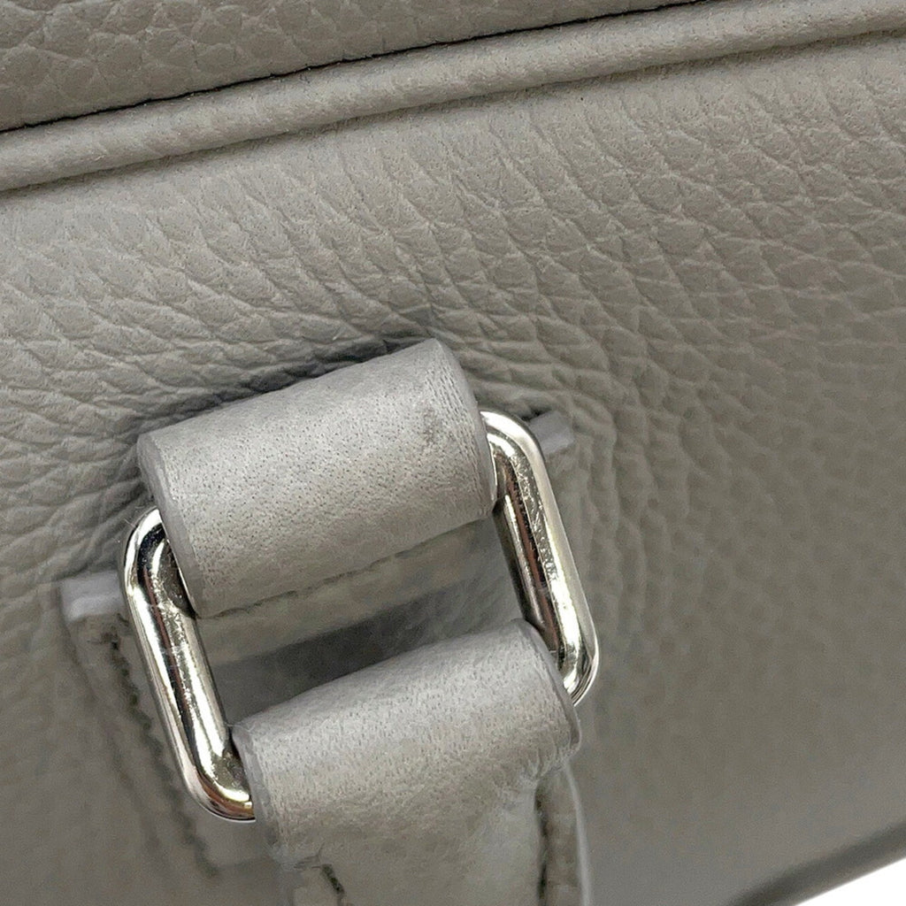 Loewe Gray Leather Handbag (Pre-Owned)