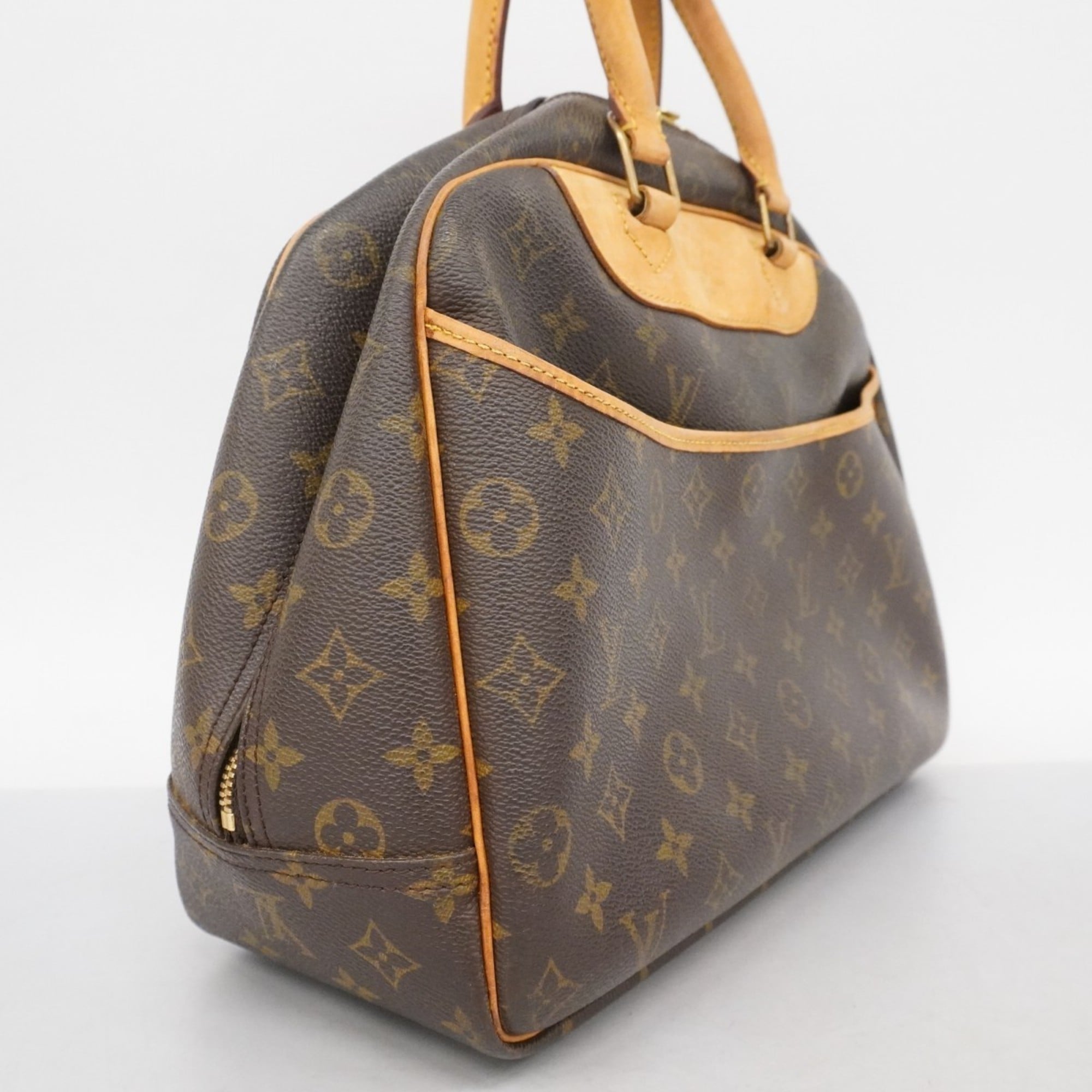 Louis Vuitton Brown Handbag (Pre-Owned)