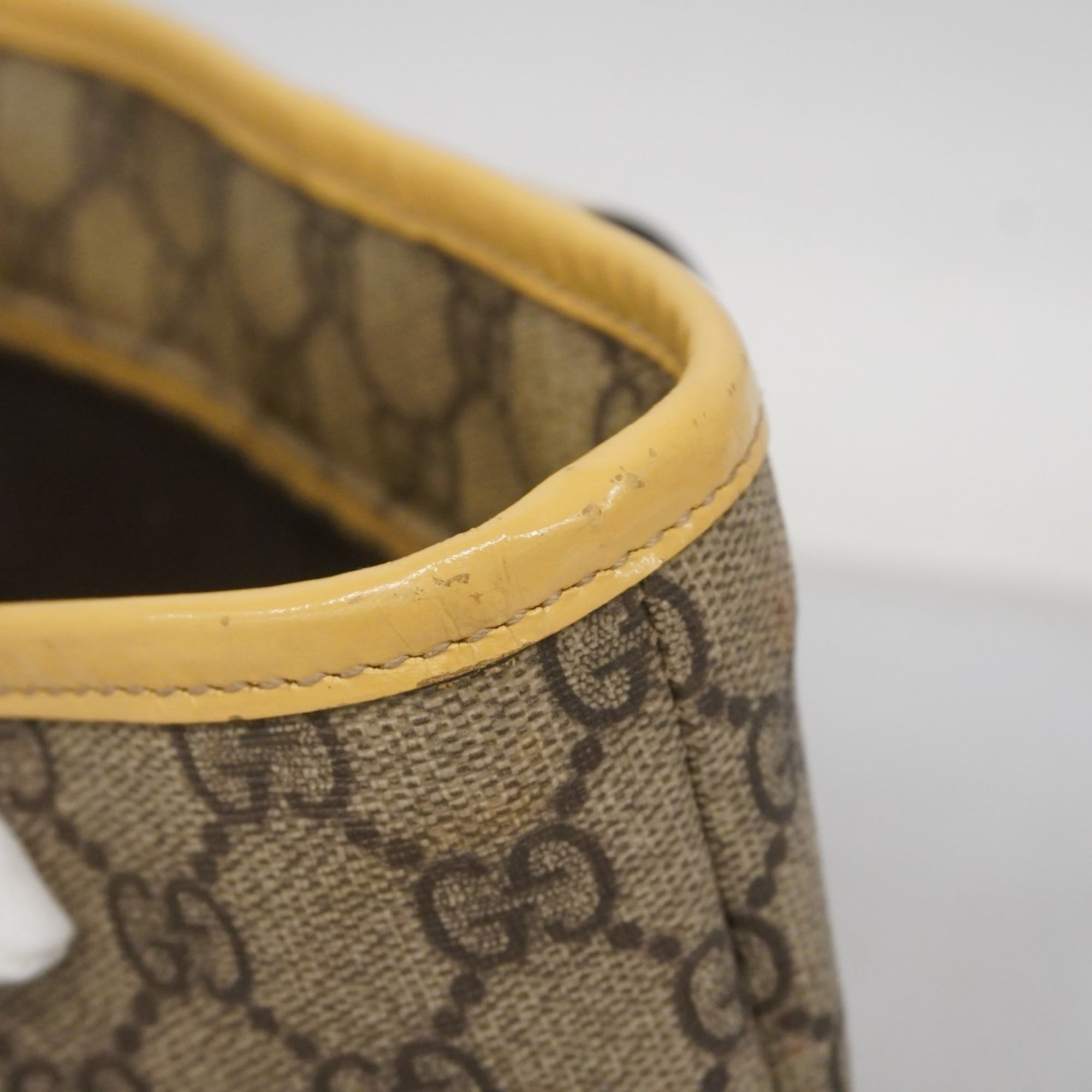Gucci Beige Brown Pvc Handbag (Pre-Owned)