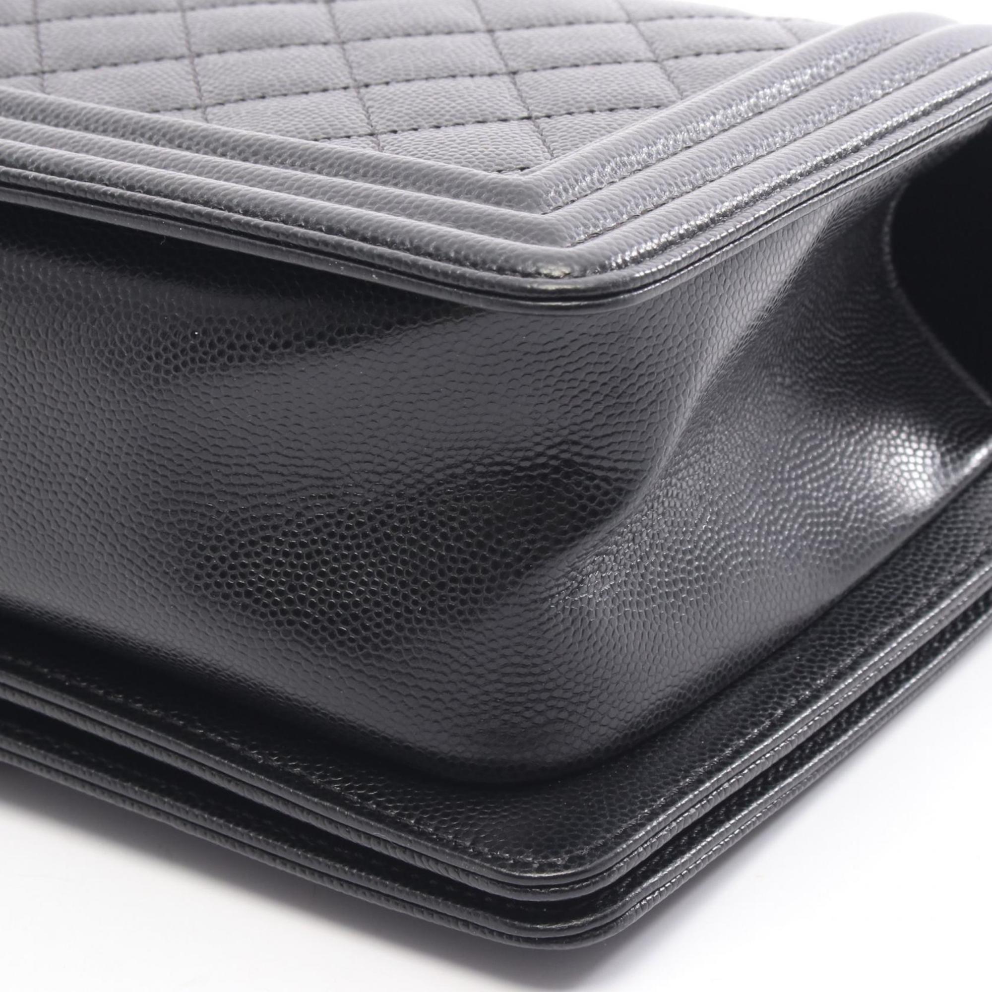 Chanel Black Grained Calfskin Shoulder Bag (Pre-Owned)