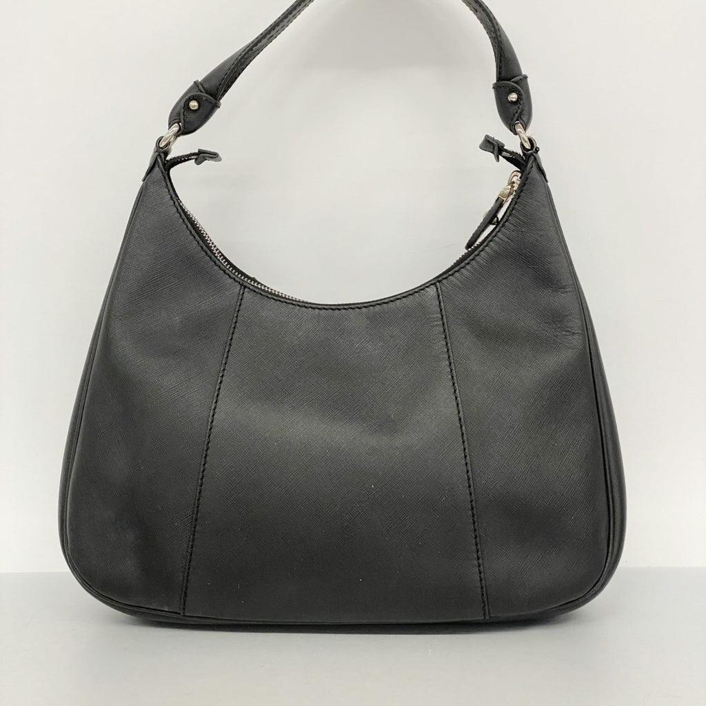 Salvatore Ferragamo Black Leather Handbag (Pre-Owned)